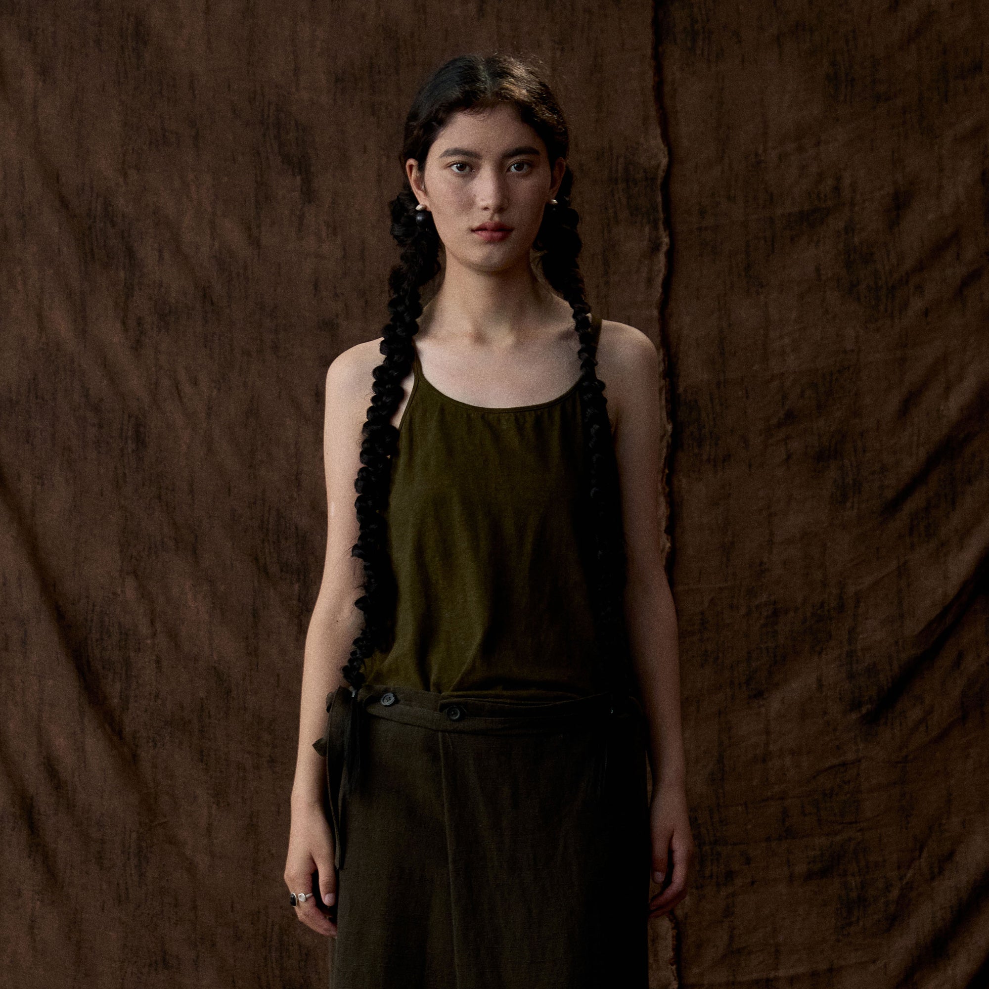 INCH LIM Racerback Drape Tank Top