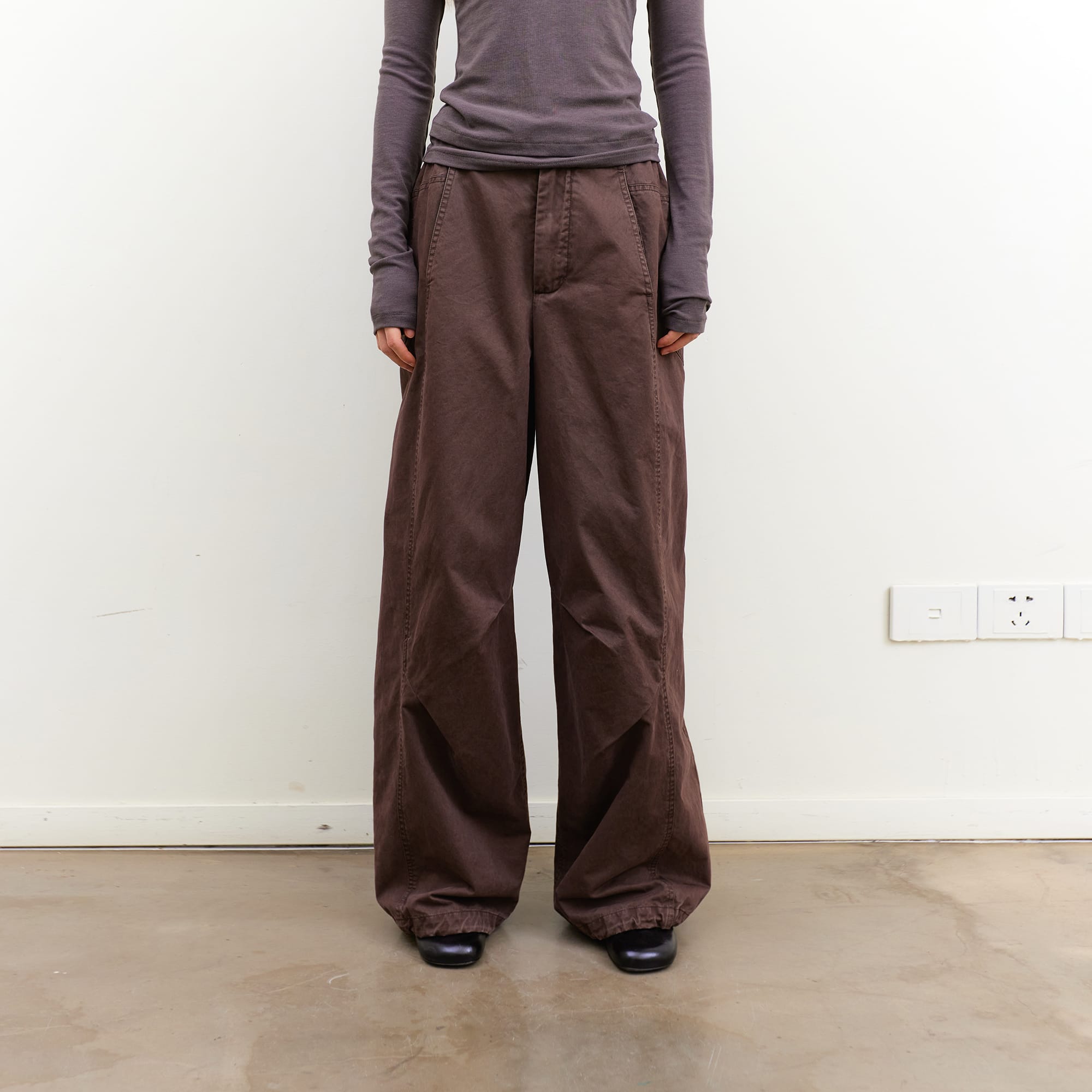 NEVERSEEZ Distressed Washed Drawstring Cuff Trousers