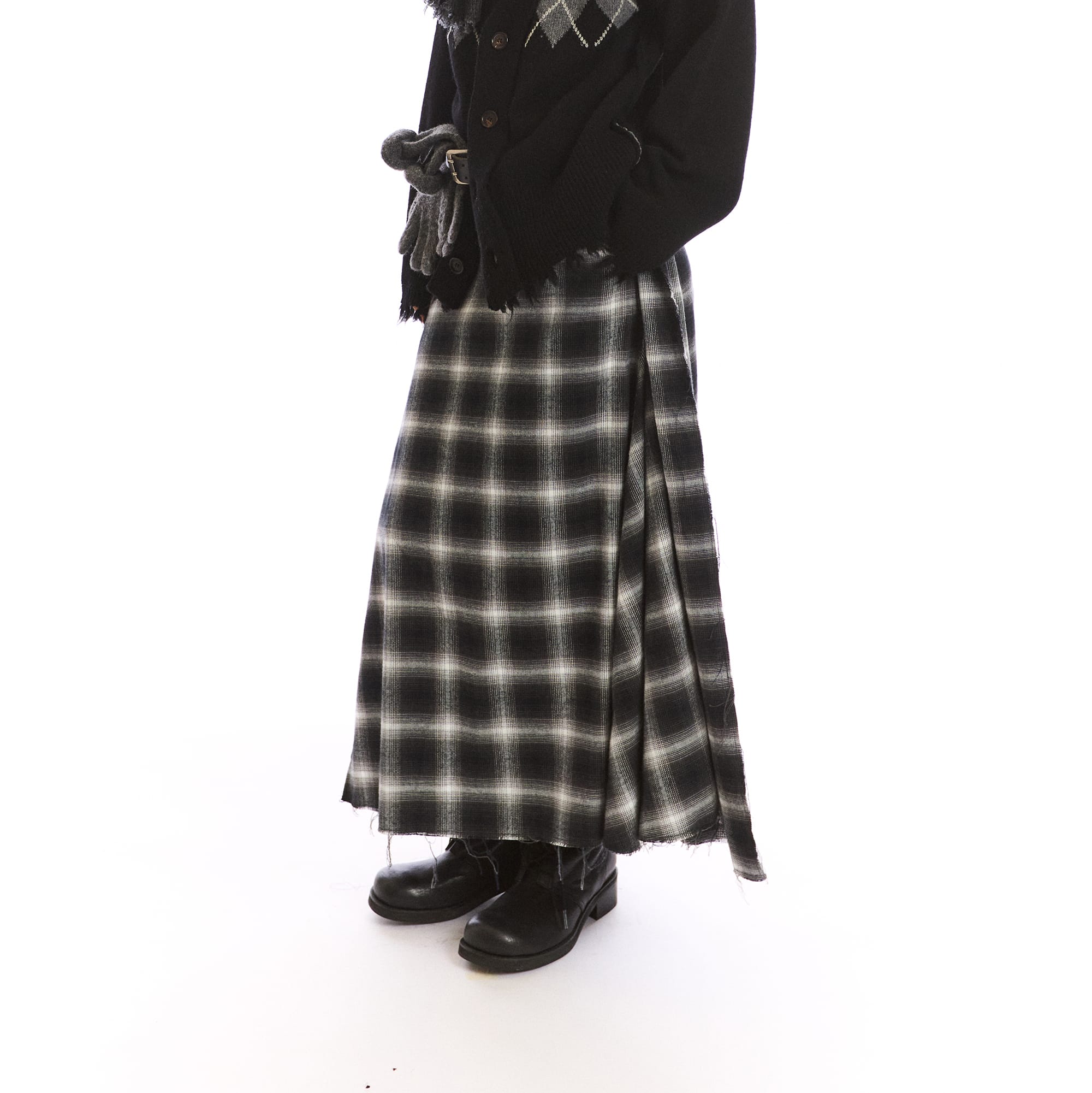NEVERSEEZ Asymmetric Plaid Raw-Edge Maxi Skirt