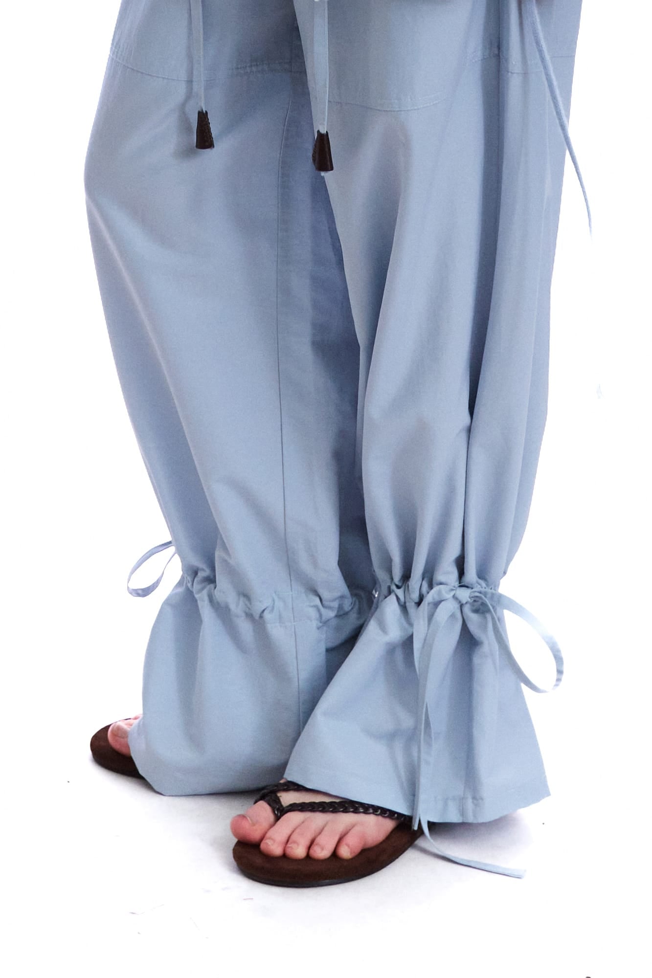 NEVERSEEZ Drawstring Wide-Leg Ruched-Cuff Parachute Pants