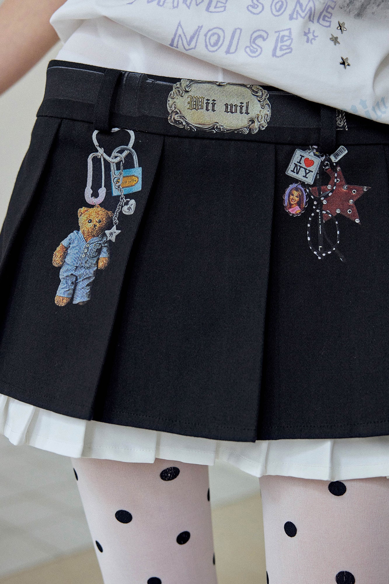 WII WIL Charm Graphic Layered Pleated Mini Skirt