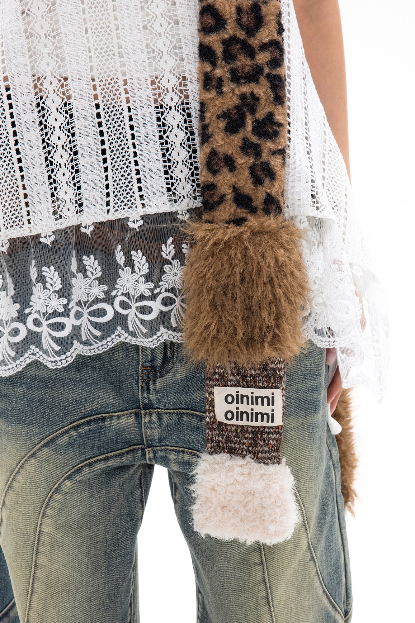 OINIMI Leopard Knit Spliced Faux Fur Scarf