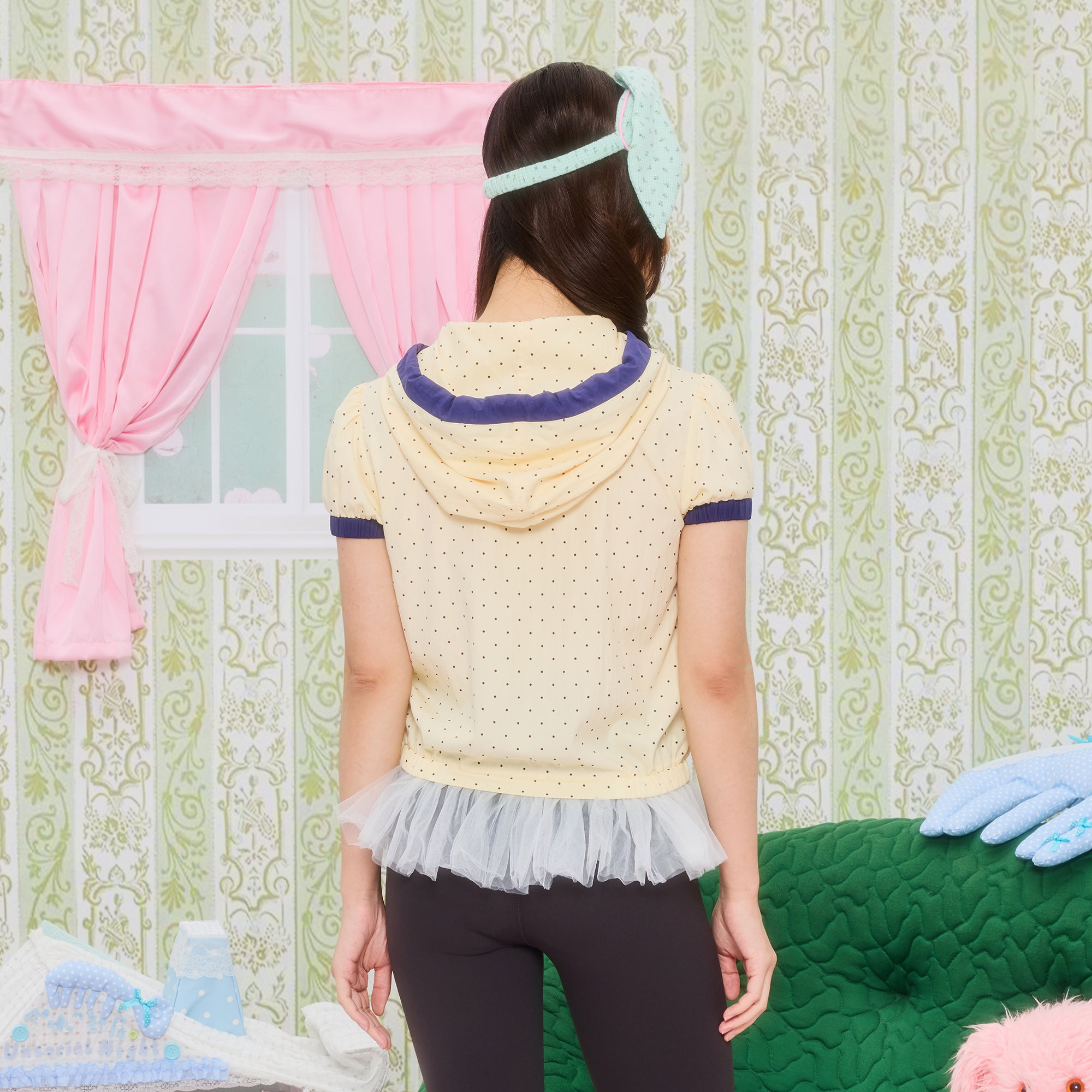 UNSOCIAL NIGHT Polka Dot Short-Sleeve Zip-Up Hoodie