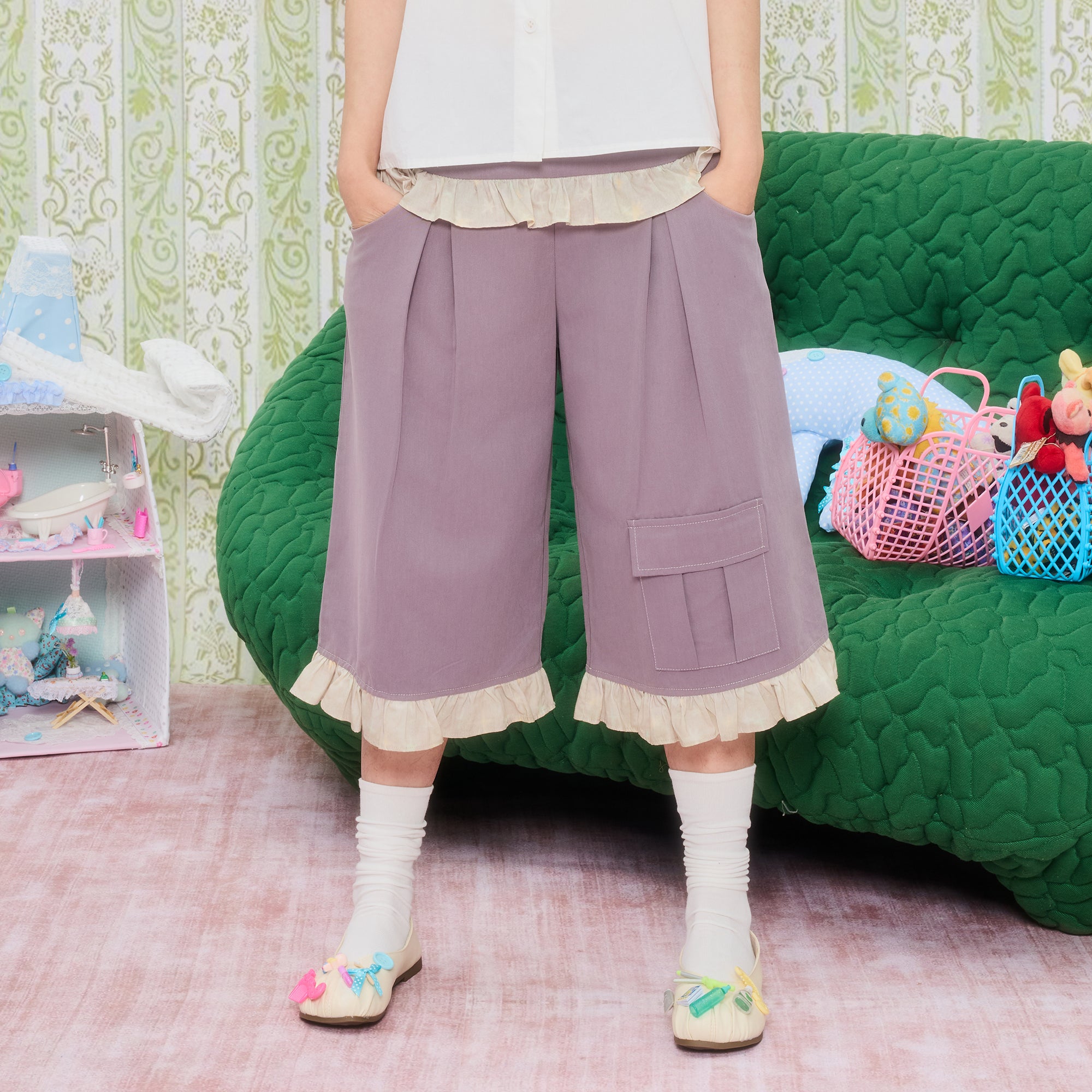 UNSOCIAL NIGHT Ruffle Trim Cargo Culottes