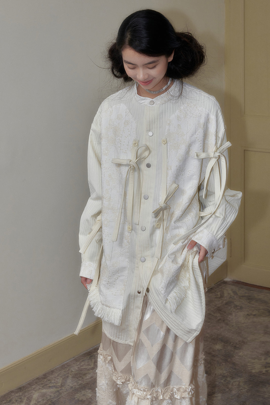 SENSELF Striped Detachable Bow-Tie Shirt