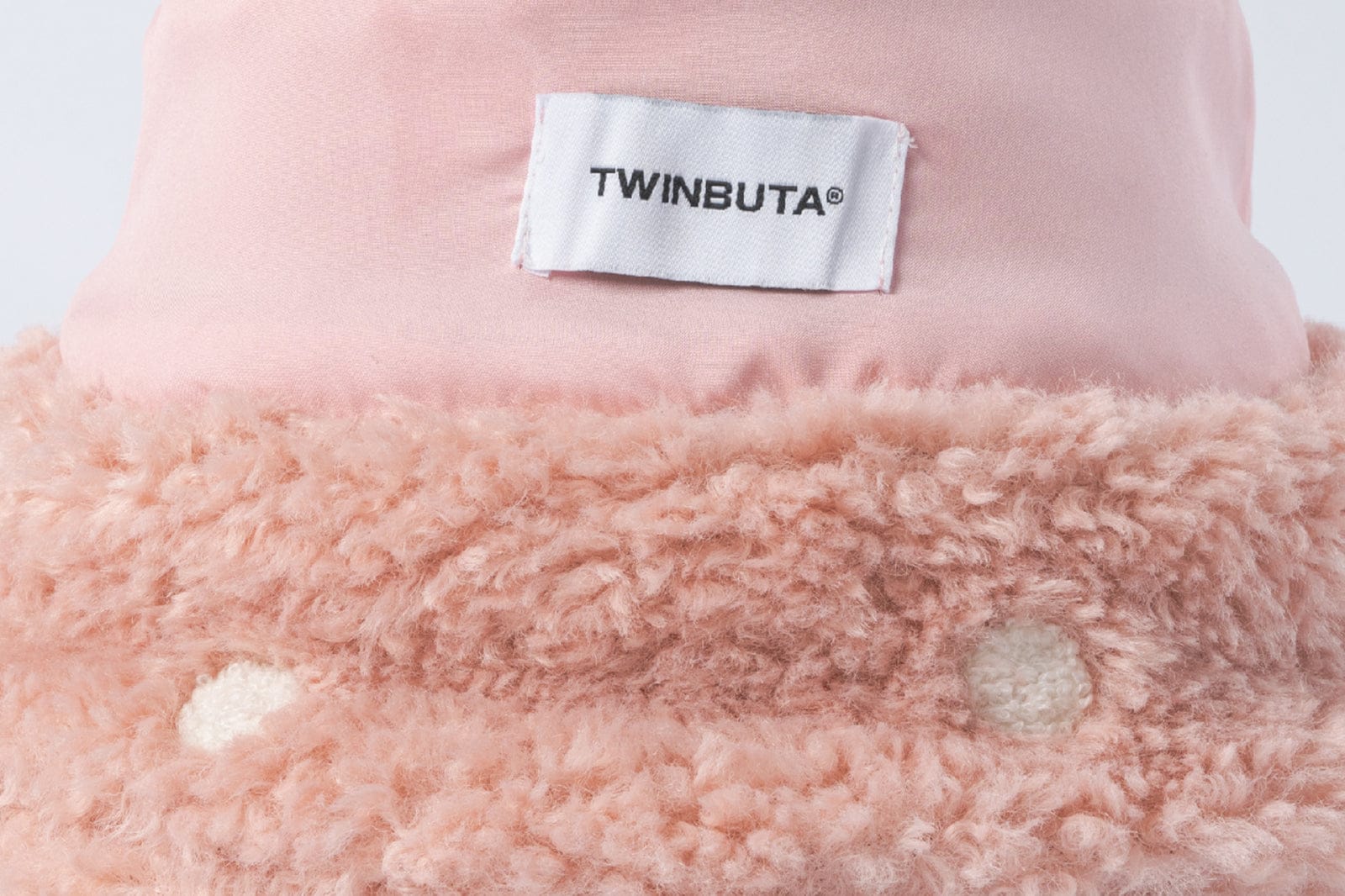 TWINBUTA Polka Plush Faux Fur Bucket Hat