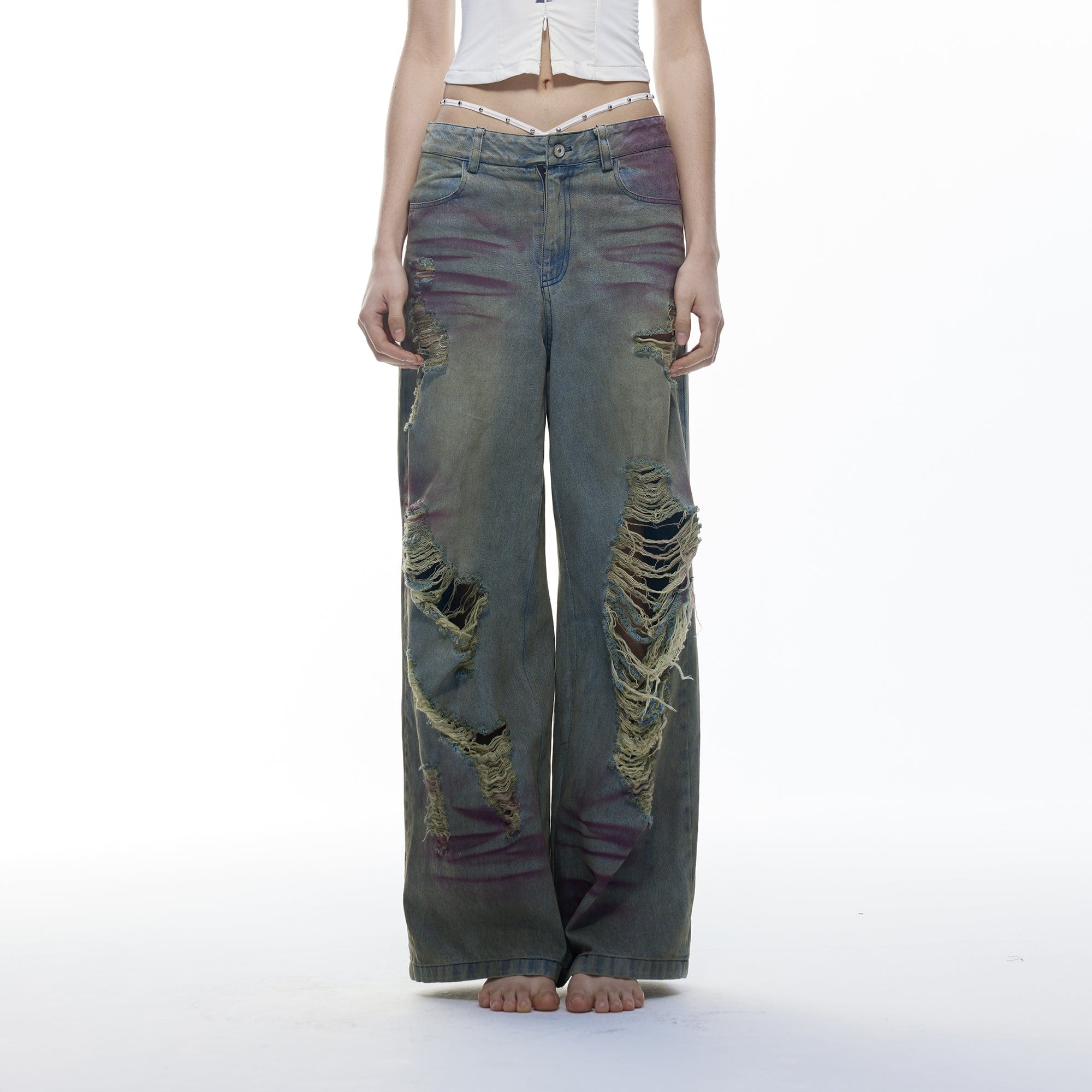 EMOHA Dirty Wash Distressed Spray Jeans