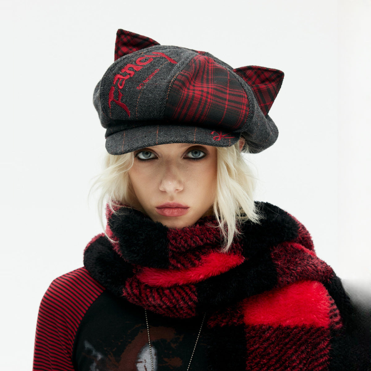 EMOHA Cat Ear Plaid Newsboy Cap — square · front