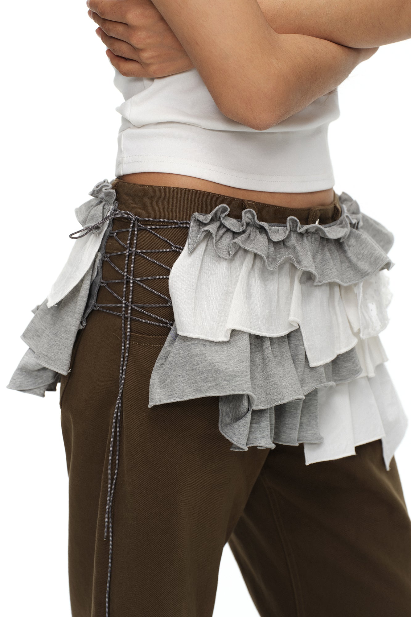 OINIMI Spliced Layered Ruffle Belt