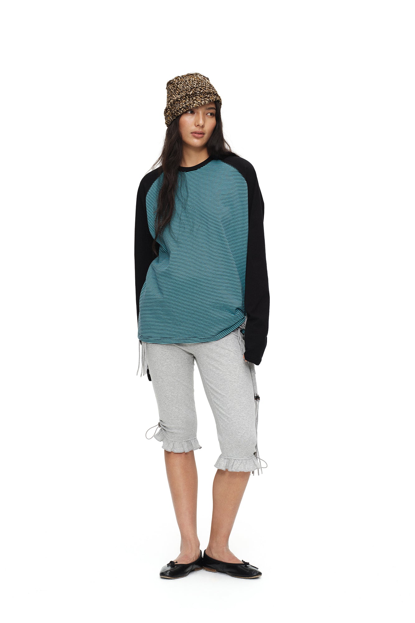 OINIMI Drawstring Ruffle Hem Capri Leggings