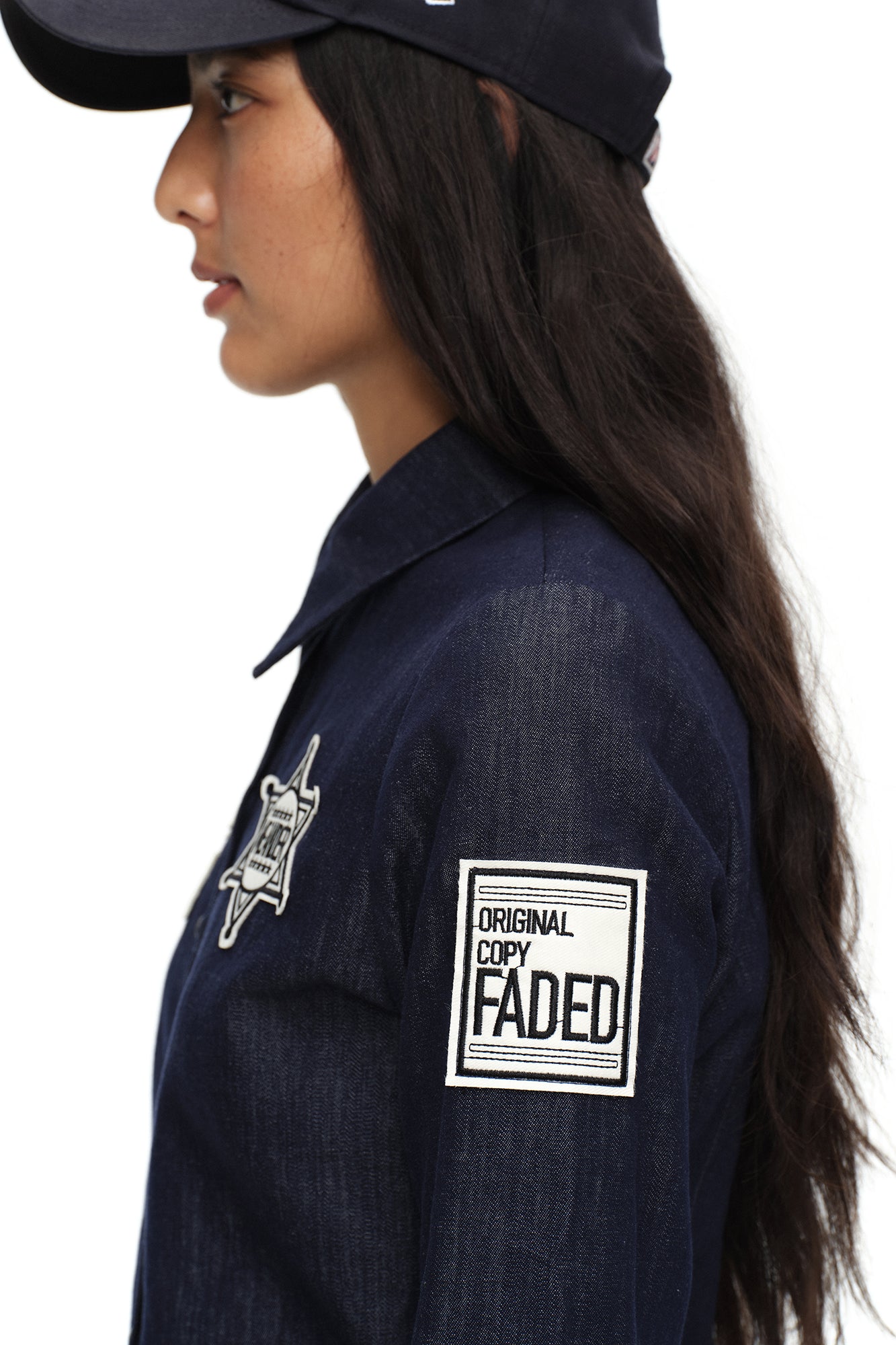 OINIMI Badge-Patch Waist-Cinched Denim Shirt