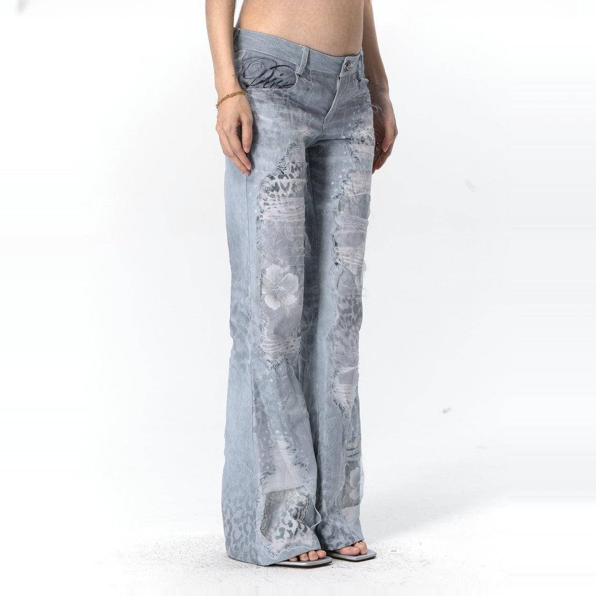 FAYCHUI Washed Leopard-Print Distressed Mesh-Overlay Slim Flared Jeans — square · side