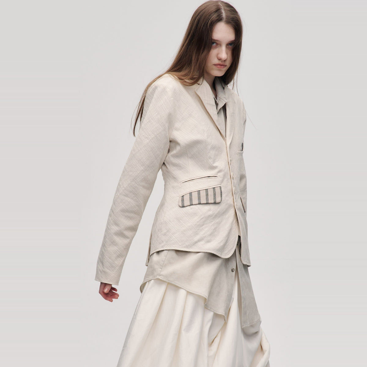 ILNya Nieternite Nifutur Reversible Spliced Notch-Lapel Jacket — square · side