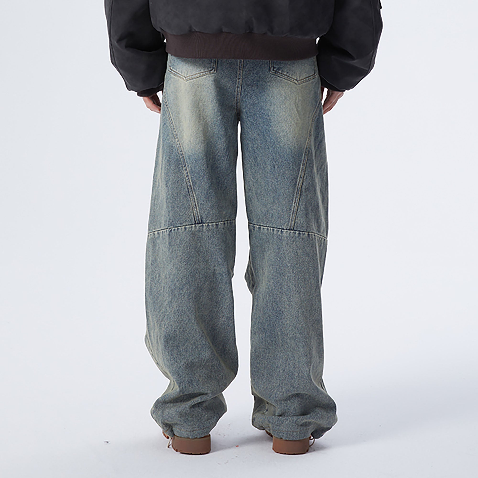 ERROR CODE ROBOT Washed Curved Pleated- Knee Jeans