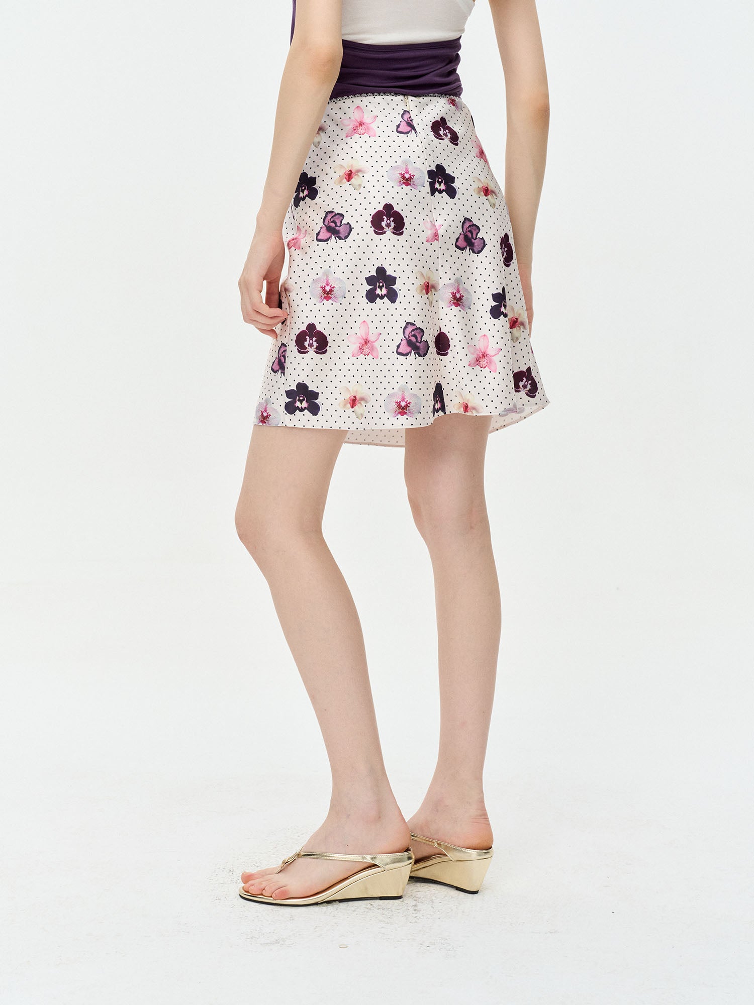 LEONSENSE Moth Orchid & Dot Mini Skirt