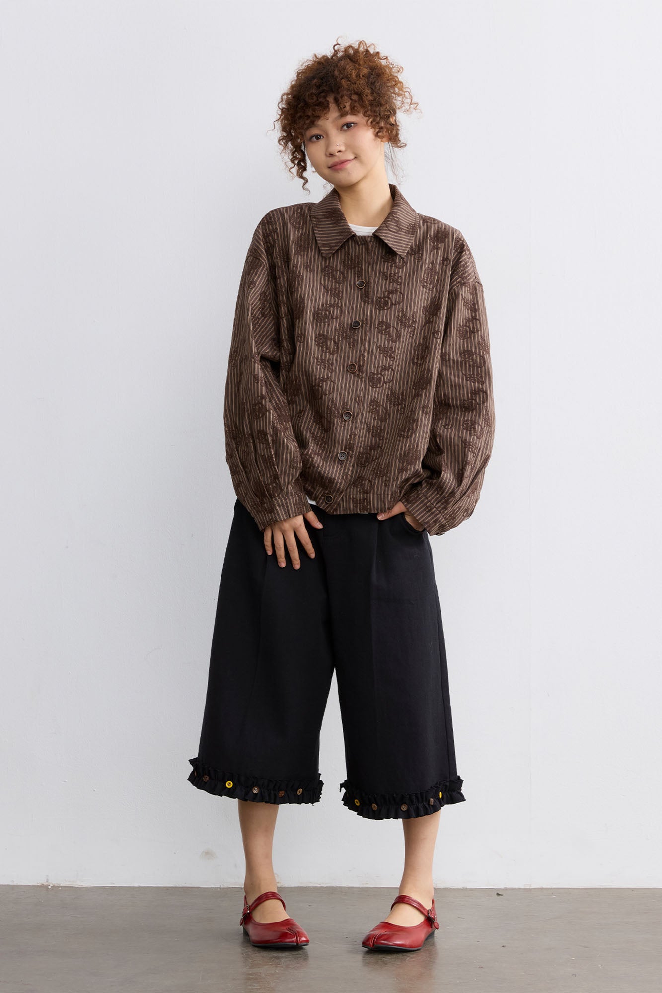 NOESE Button-Trim Ruffle Hem Culottes