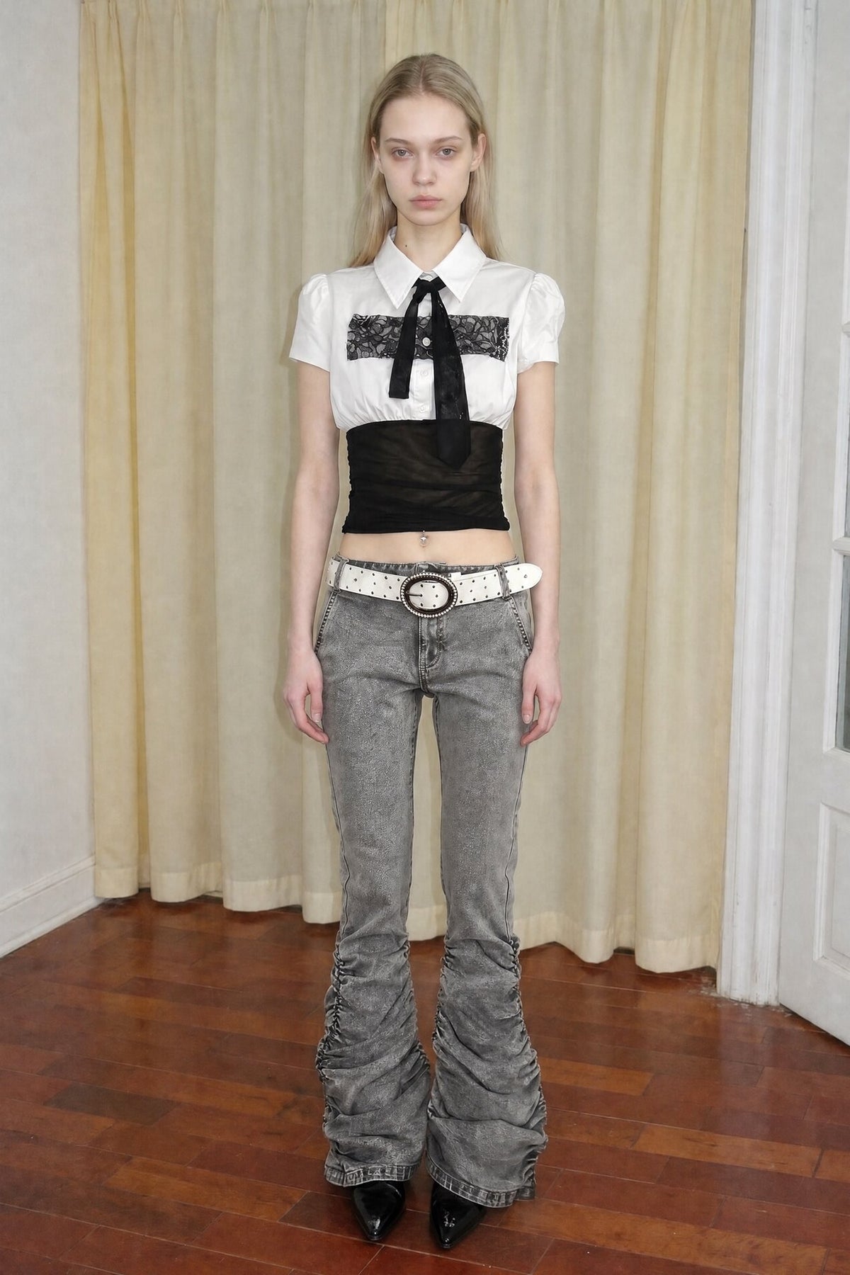 EMOHA Lace-Spliced Tie-Neck Slim Short-Sleeve Shirt — full body