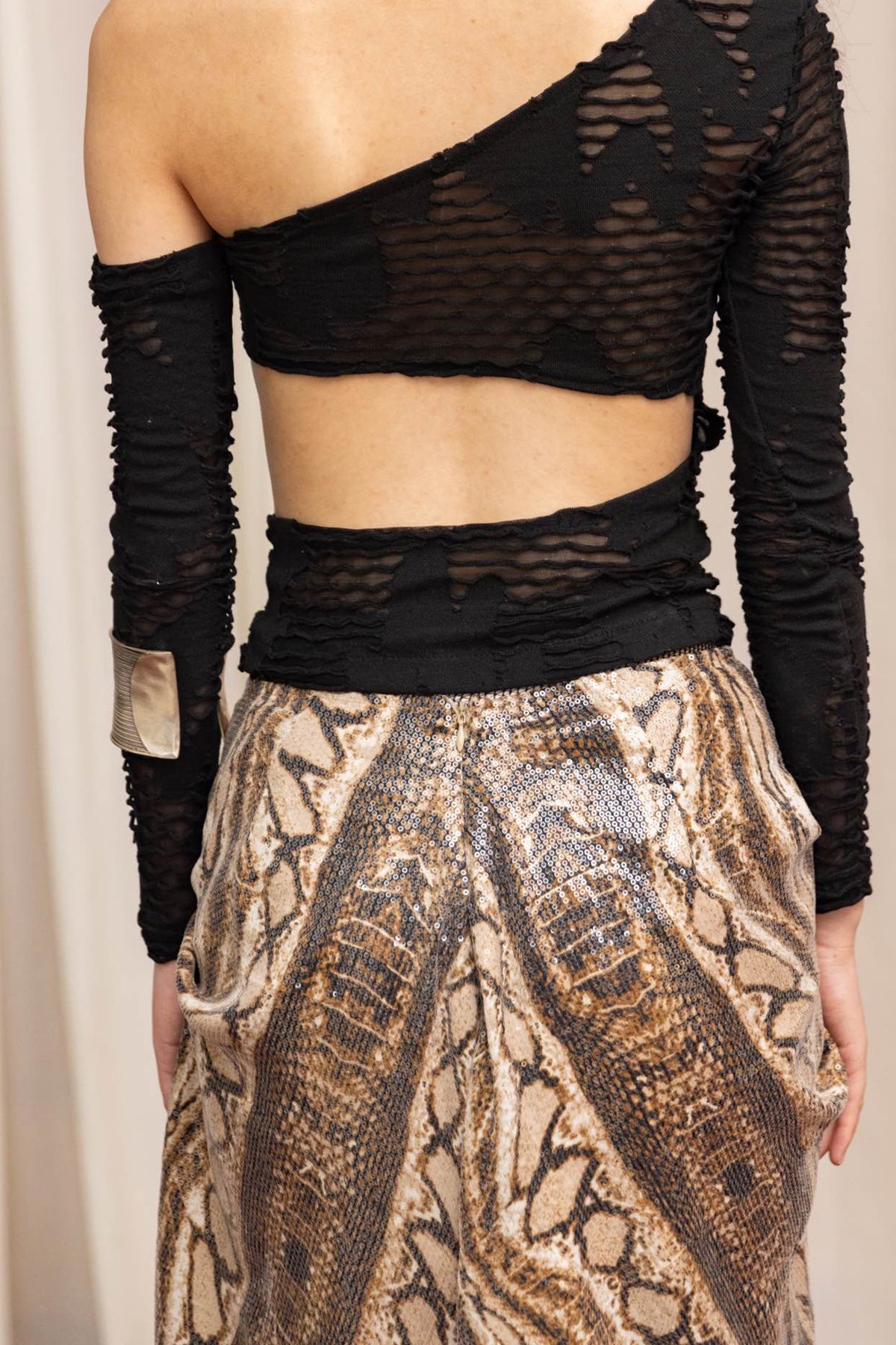HUNGRAS Embroidered Sequin Python Asymmetric Skirt
