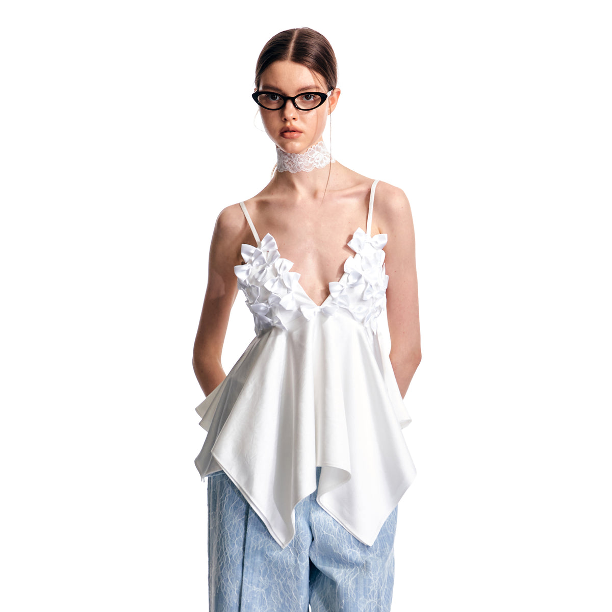 ALINNV STUDIO Bow Detail Flared Cami Top