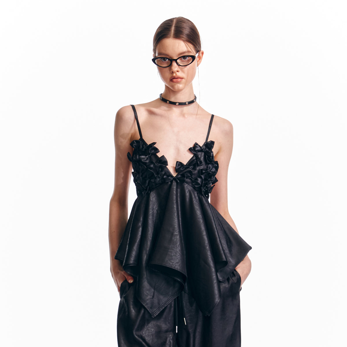 ALINNV STUDIO Bow Detail Flared Cami Top