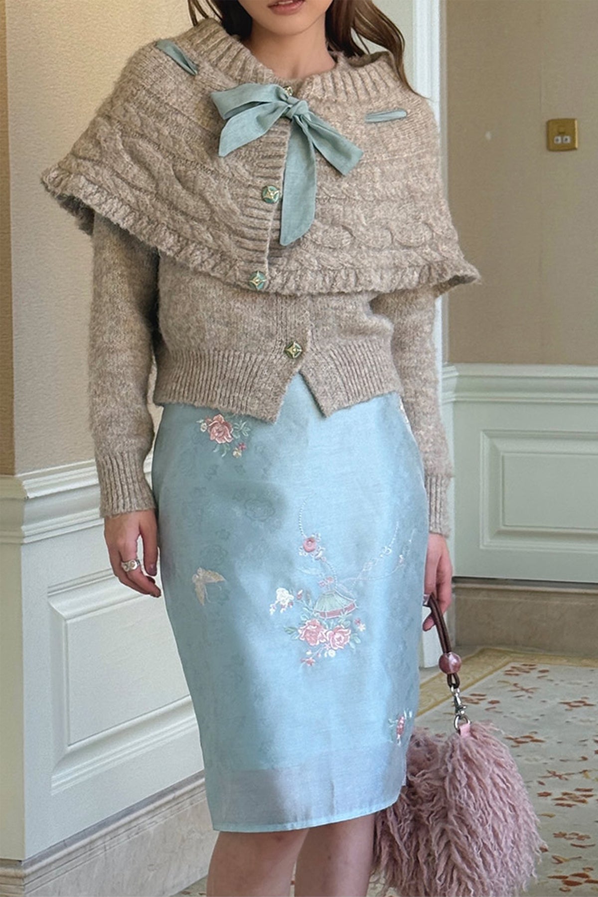 ANNIE ARMOR Cable-Knit Bow-Tie Cape Two-Piece Cardigan