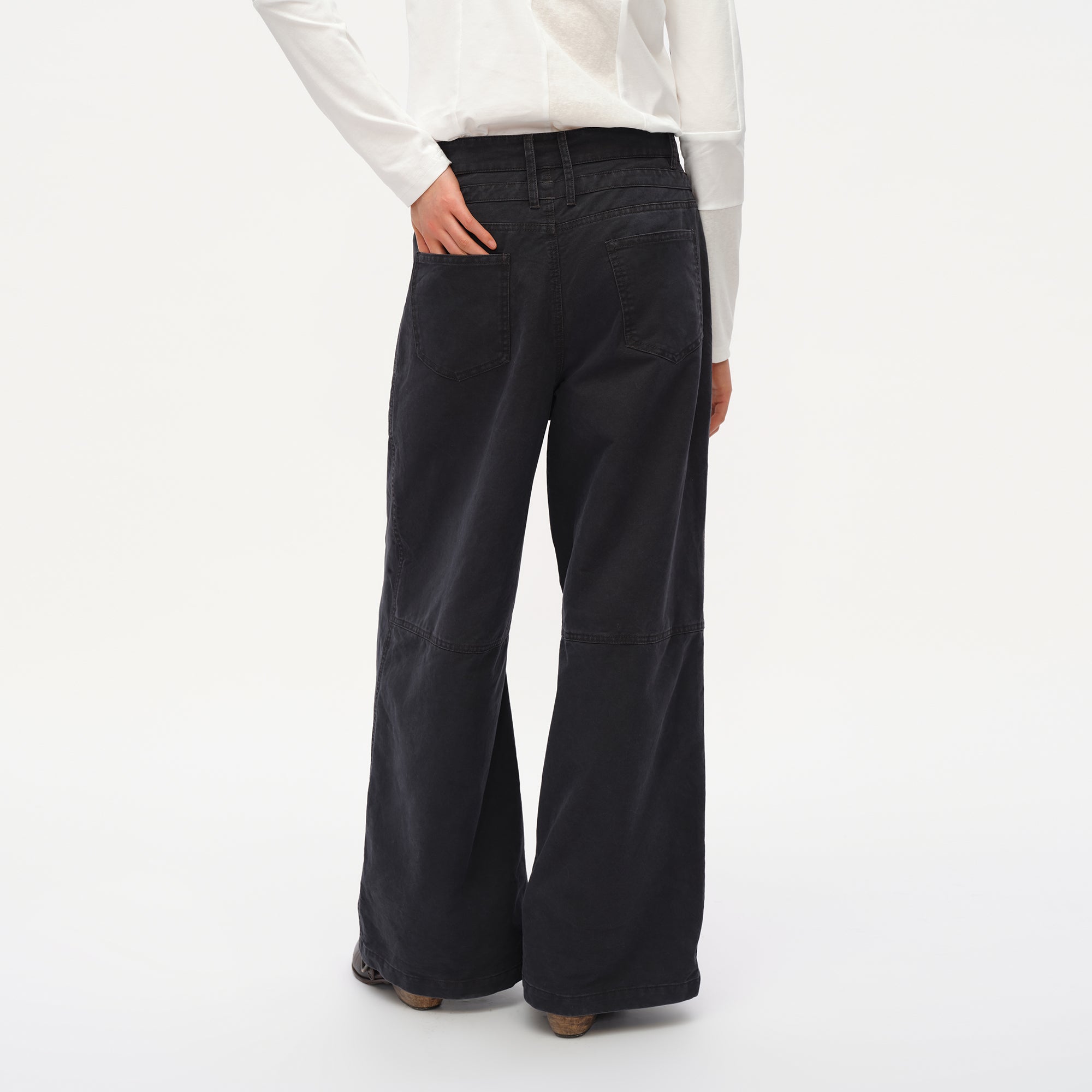 OINIMI Star-Studded Layered Waist Wide-Leg Pants