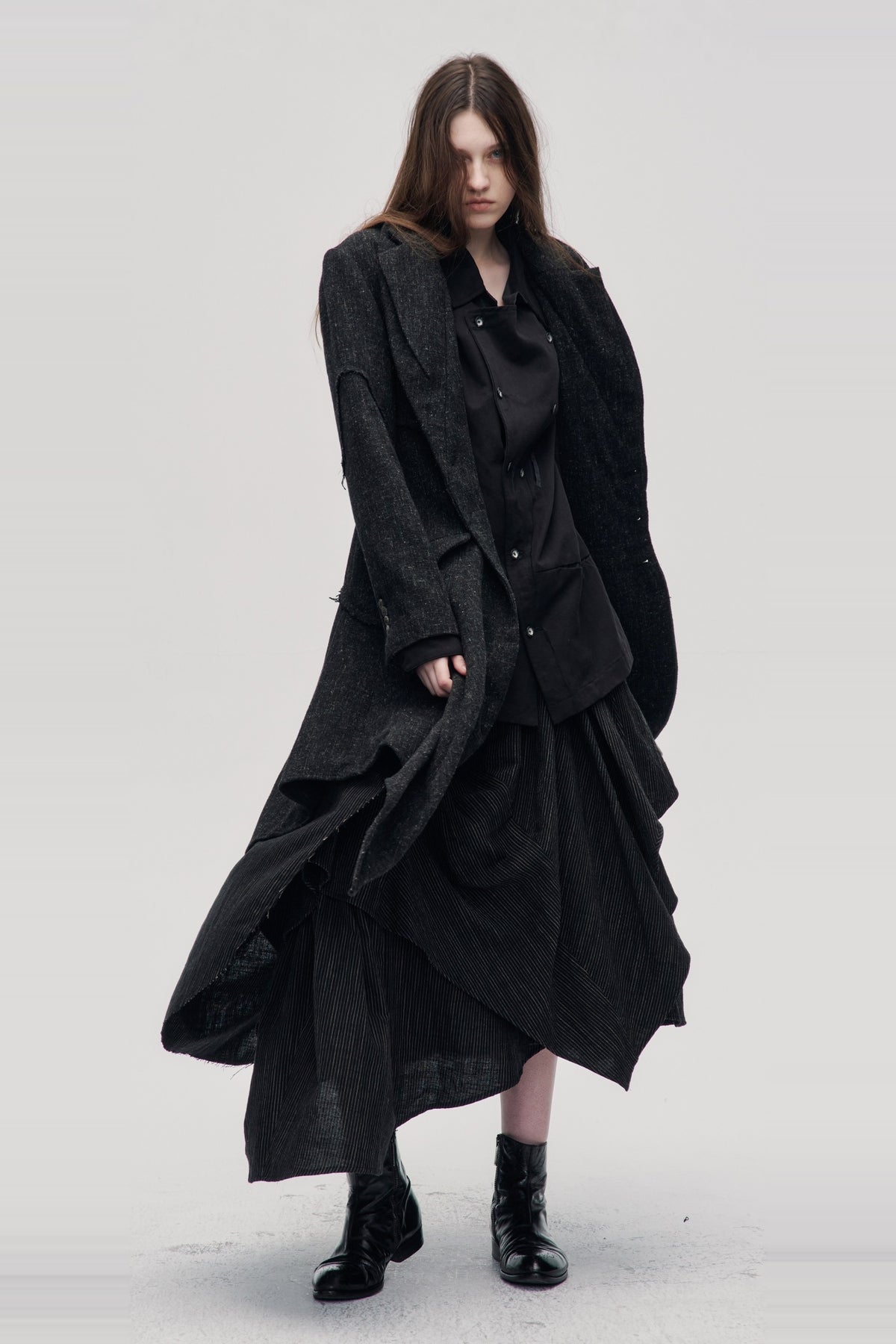 ILNya Nieternite Nifutur Wool-Blend Spliced Notch Lapel Coat — full body