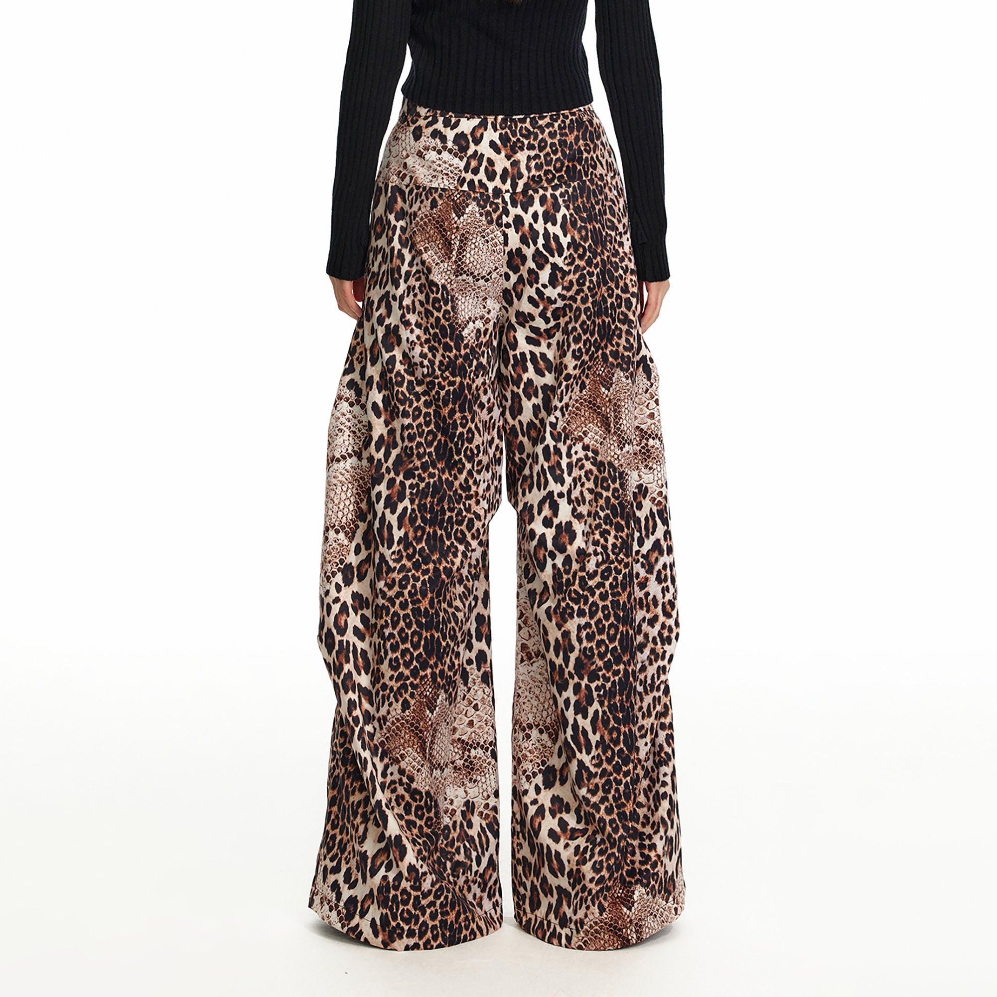 WHYNOTDANCE Leopard Full-Print Oversized Pants