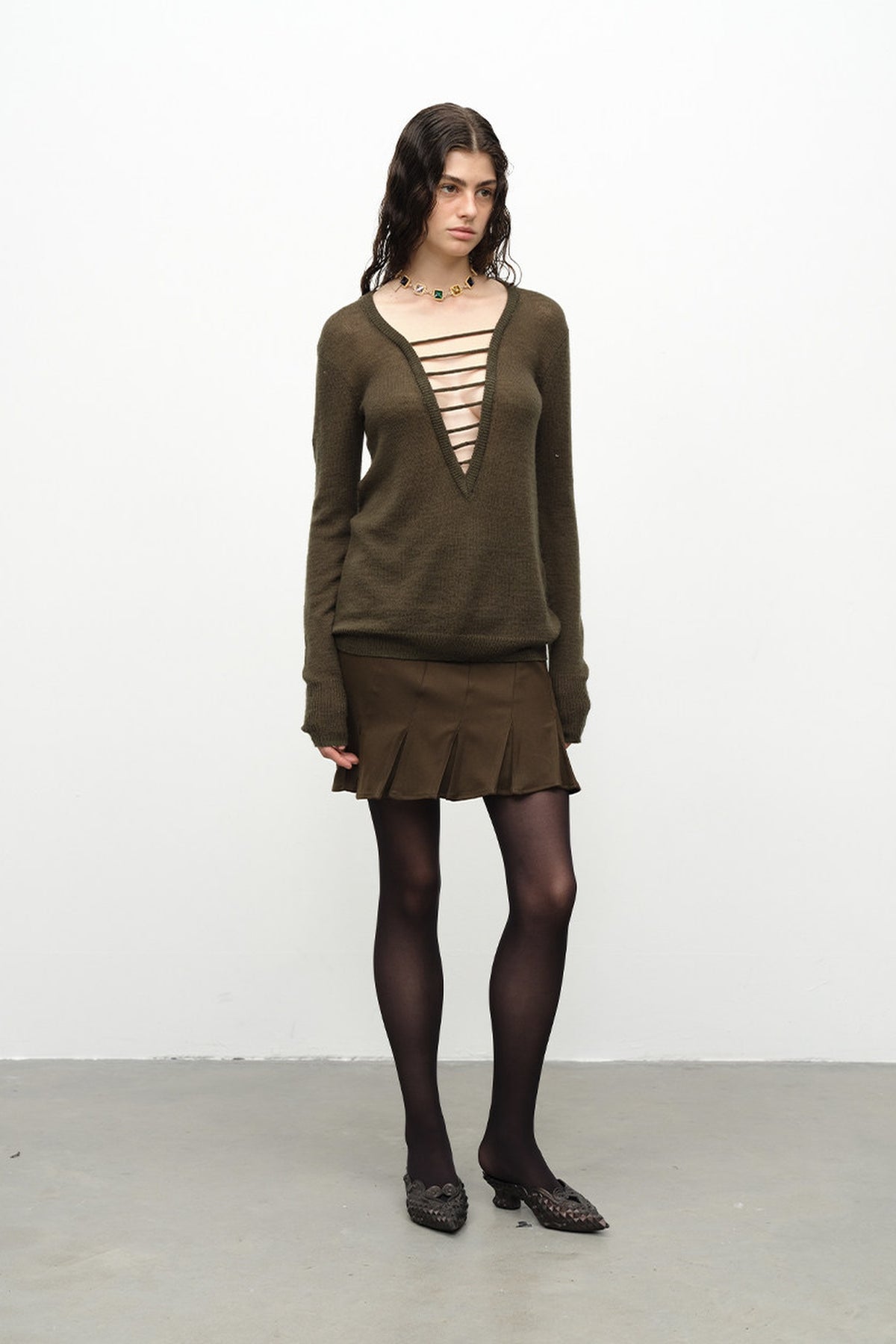 DOTYEARS Hand-Pulled Wool Two-Tone V-Neck Sweater — full body · Green