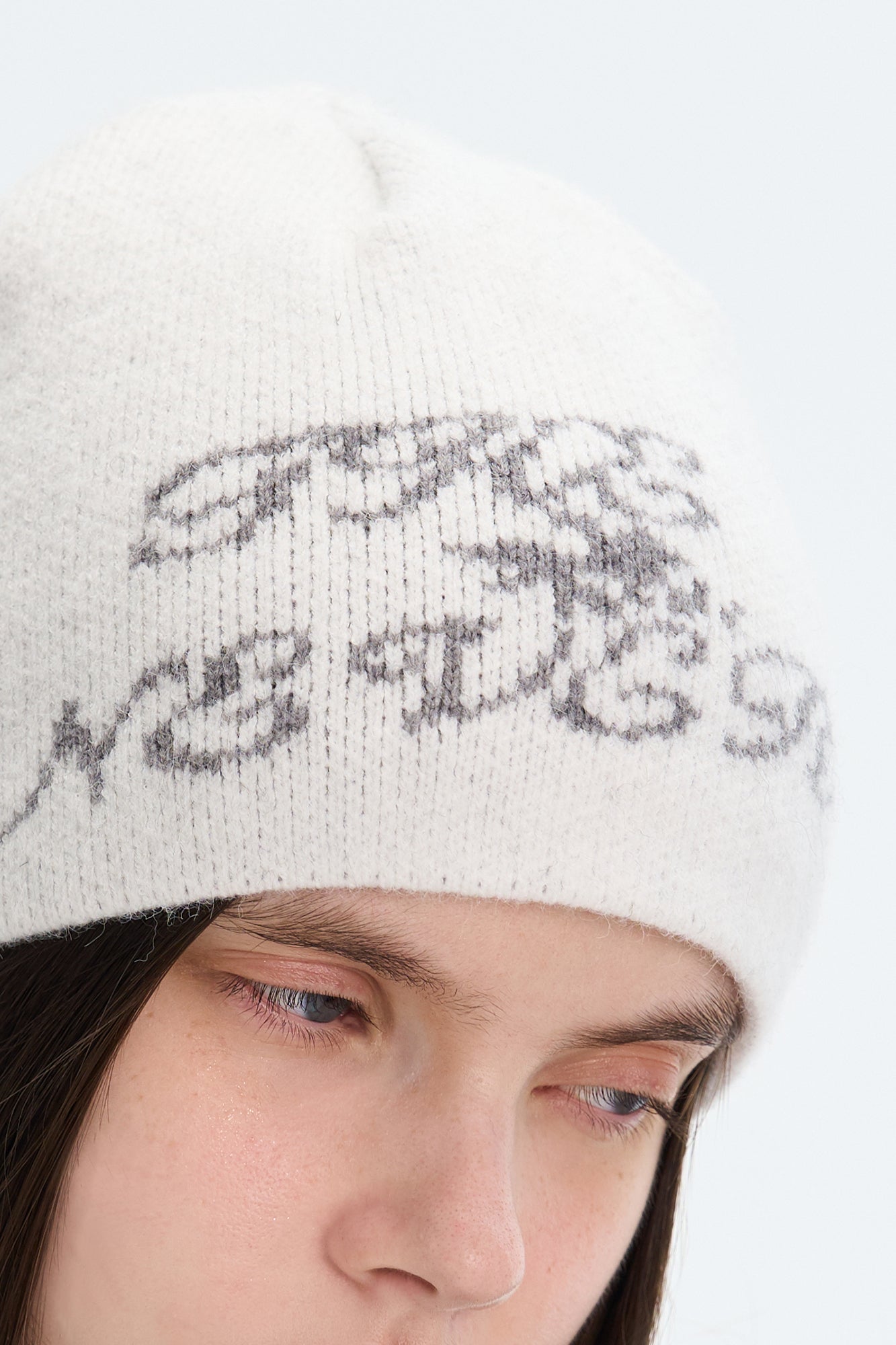 THE NEVERMORE Essential LOGO Graphic Beanie