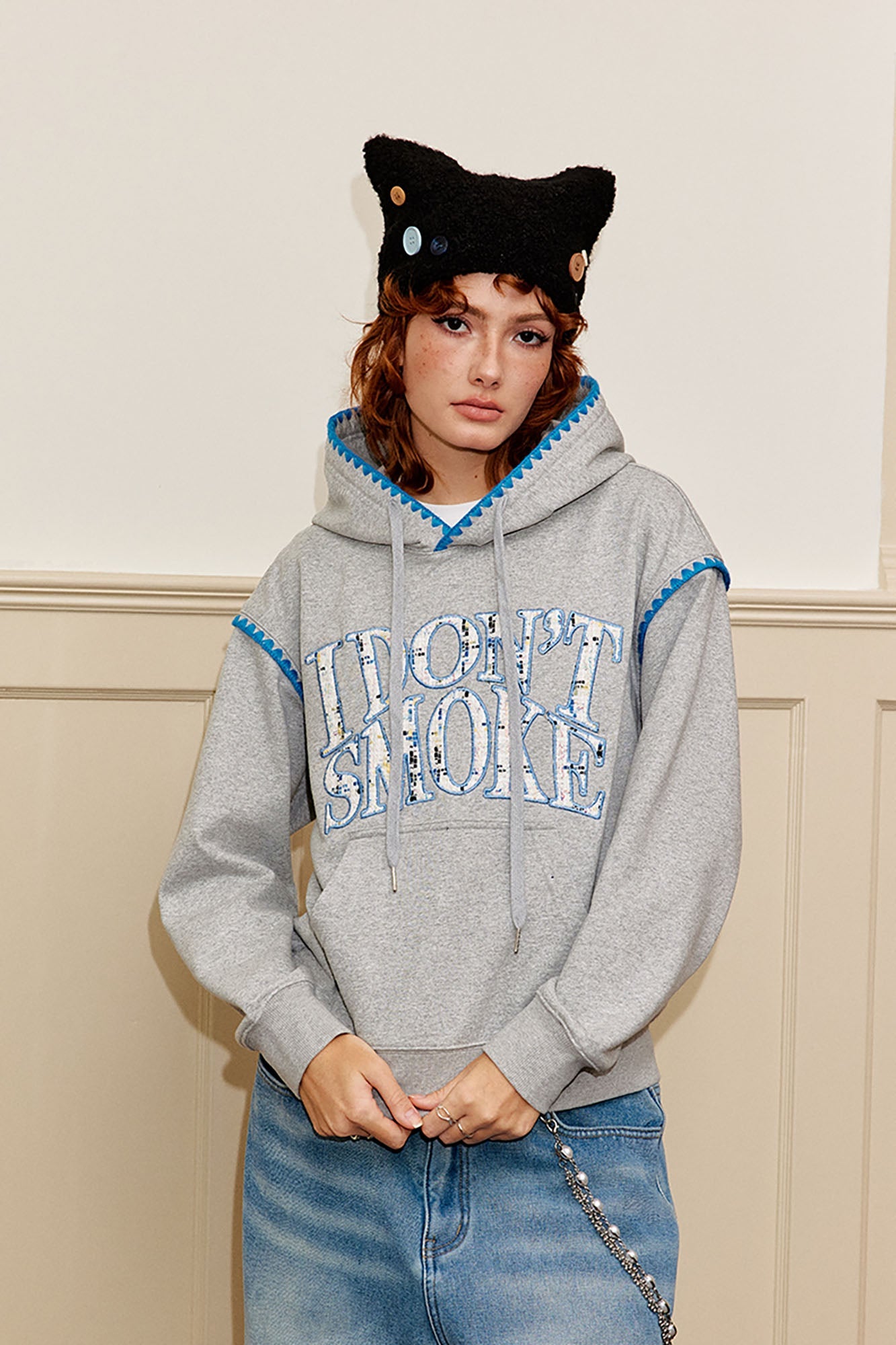DONSMOKE Retro Embroidered Patch Whipstitch Hoodie