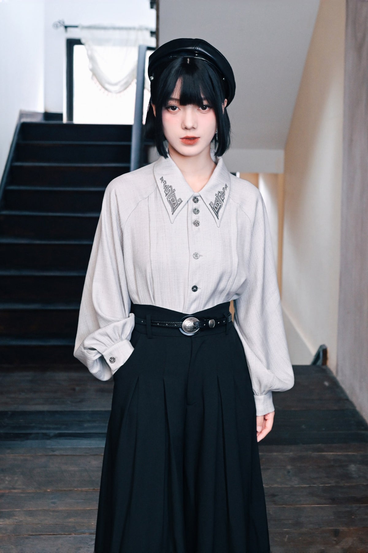 GUGUAI Retro Embroidered Lantern-Sleeve Shirt — half body · C226 Embroidered Long Sleeve Shirt