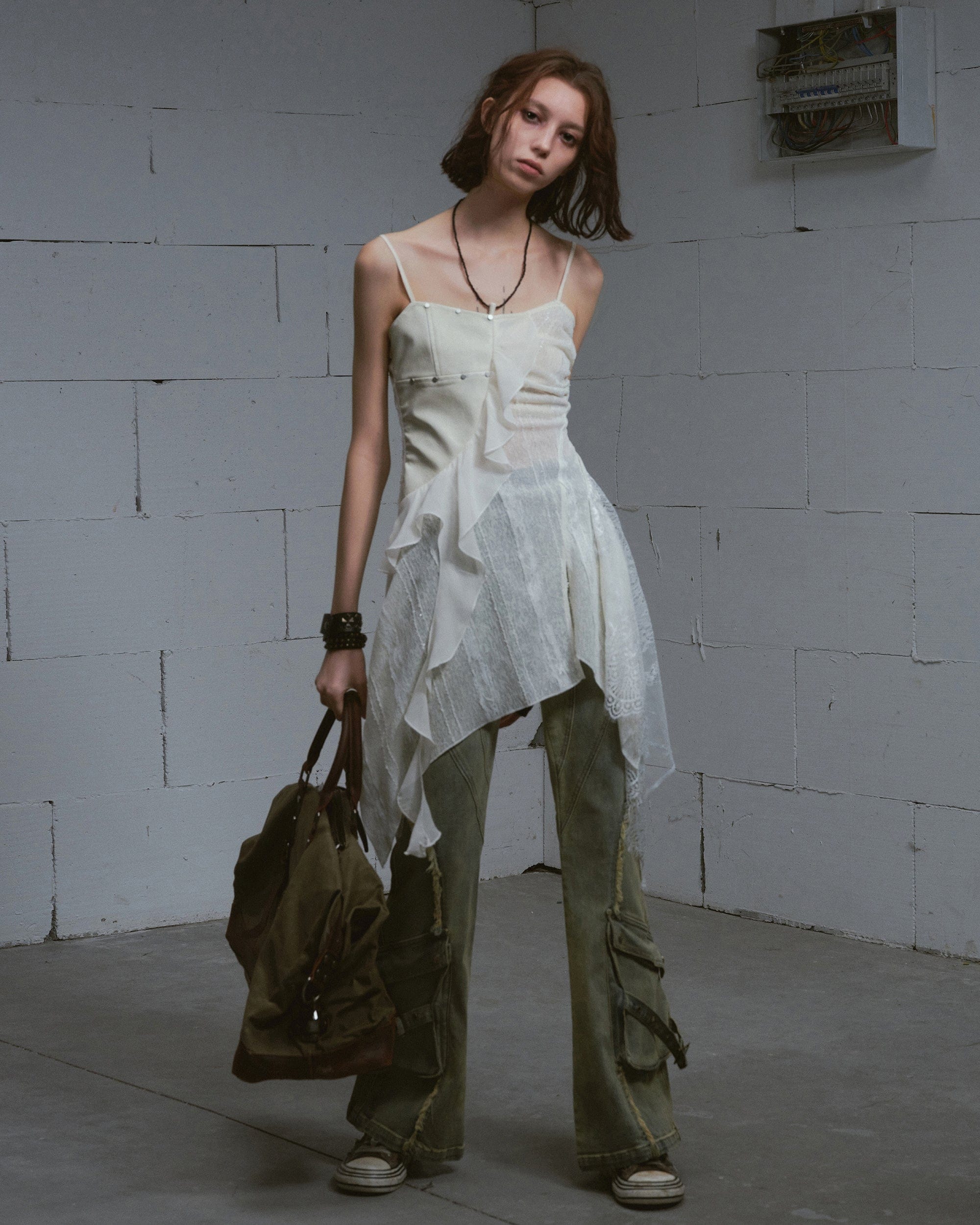 CESTNOUS Dirty Wash Spliced Raw-Edge Flared Jeans