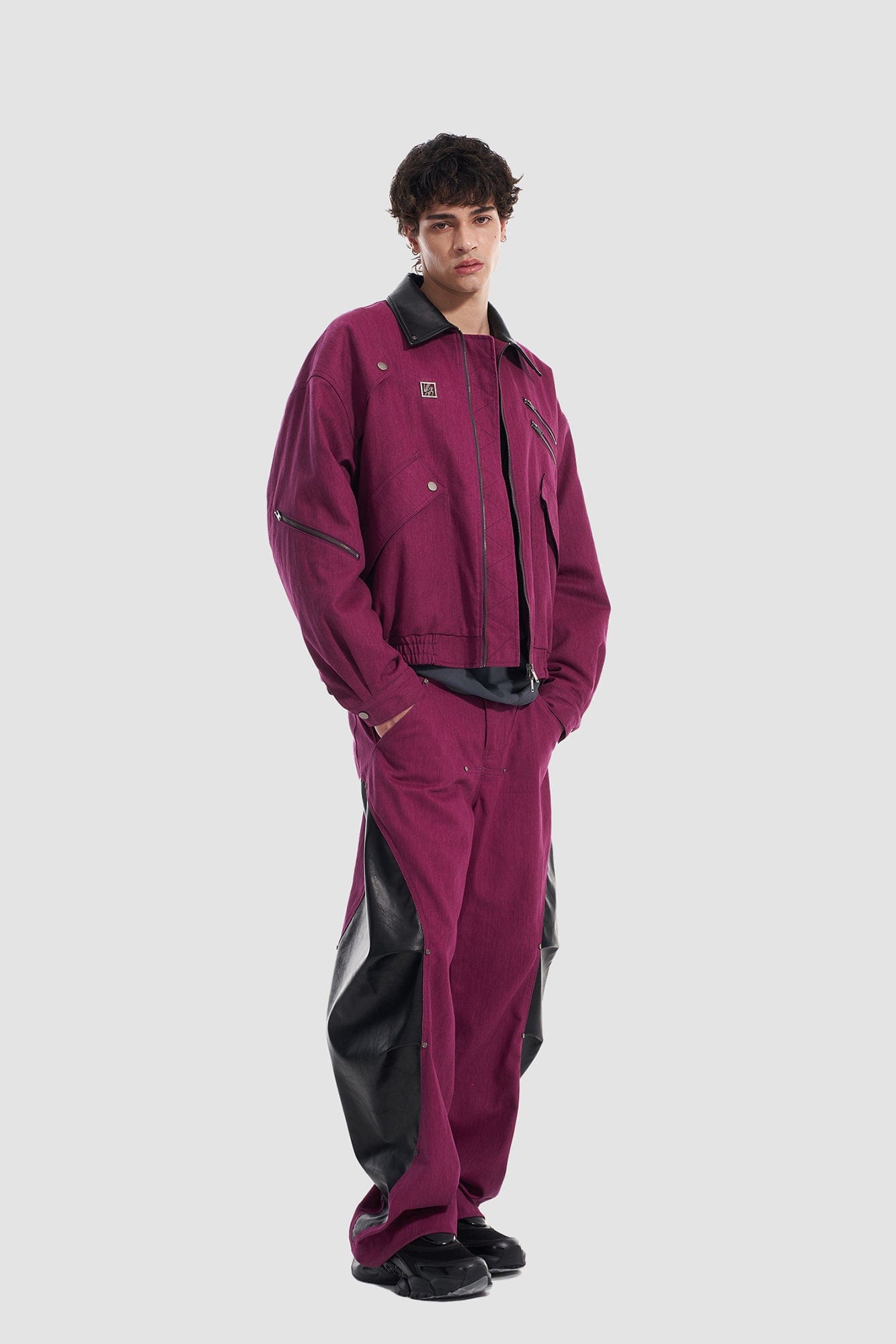 VANN VALRENCE Faux Leather-Paneled Barrel Jeans