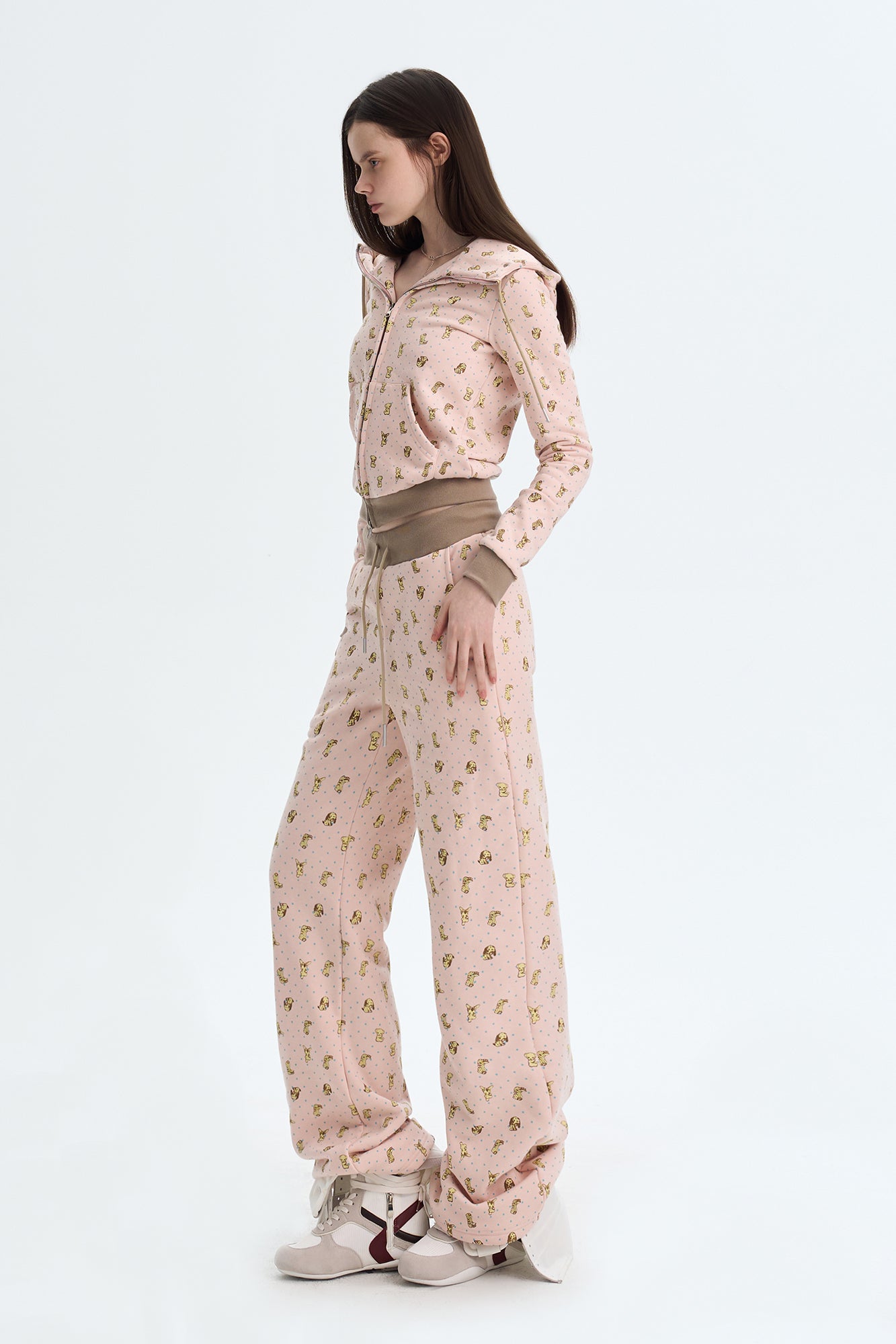 THE NEVERMORE Contrast-Waist Puppy Full-Print Sweatpants