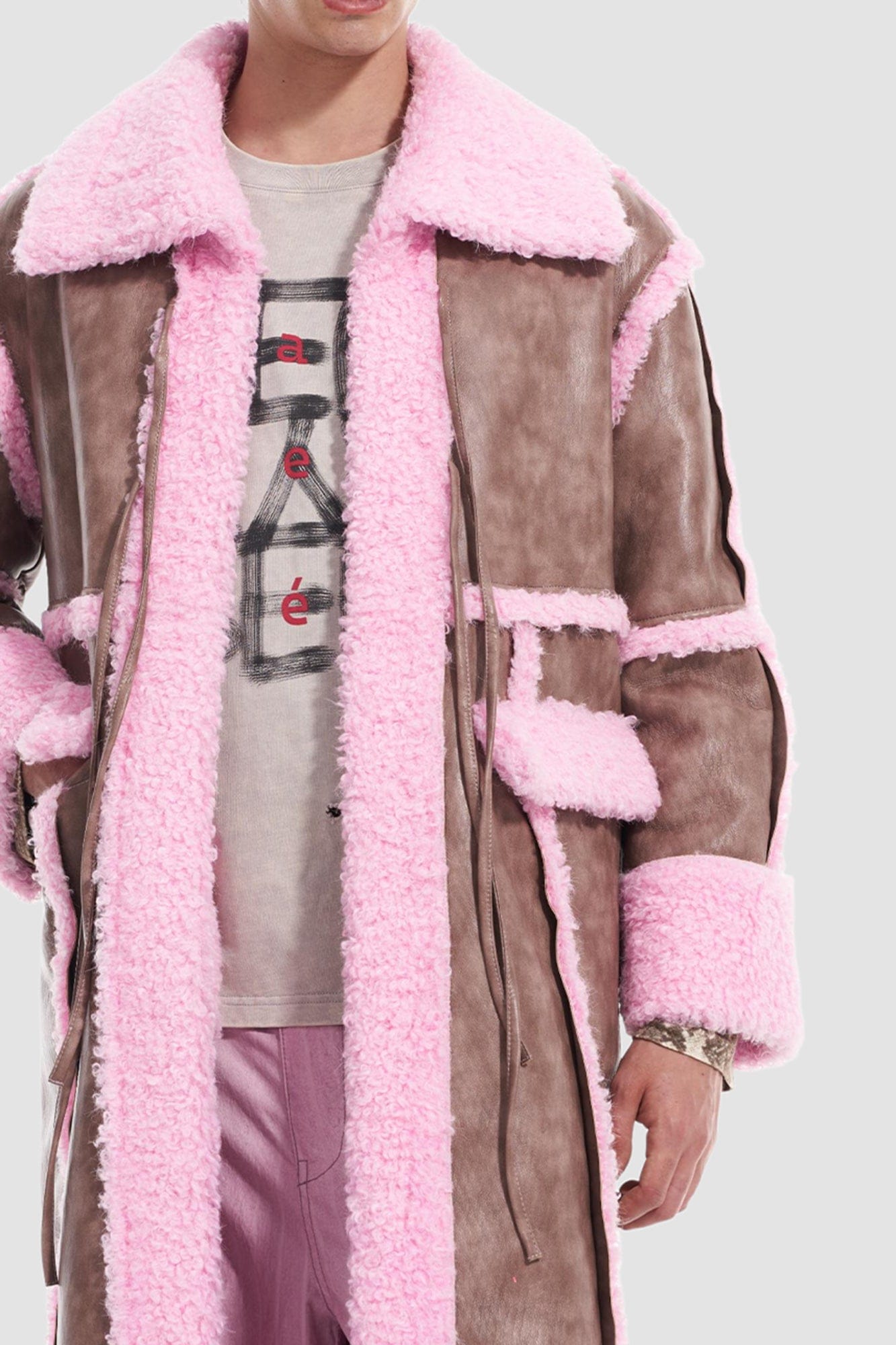 VANN VALRENCE Shearling-Trim Panel PU Long Coat