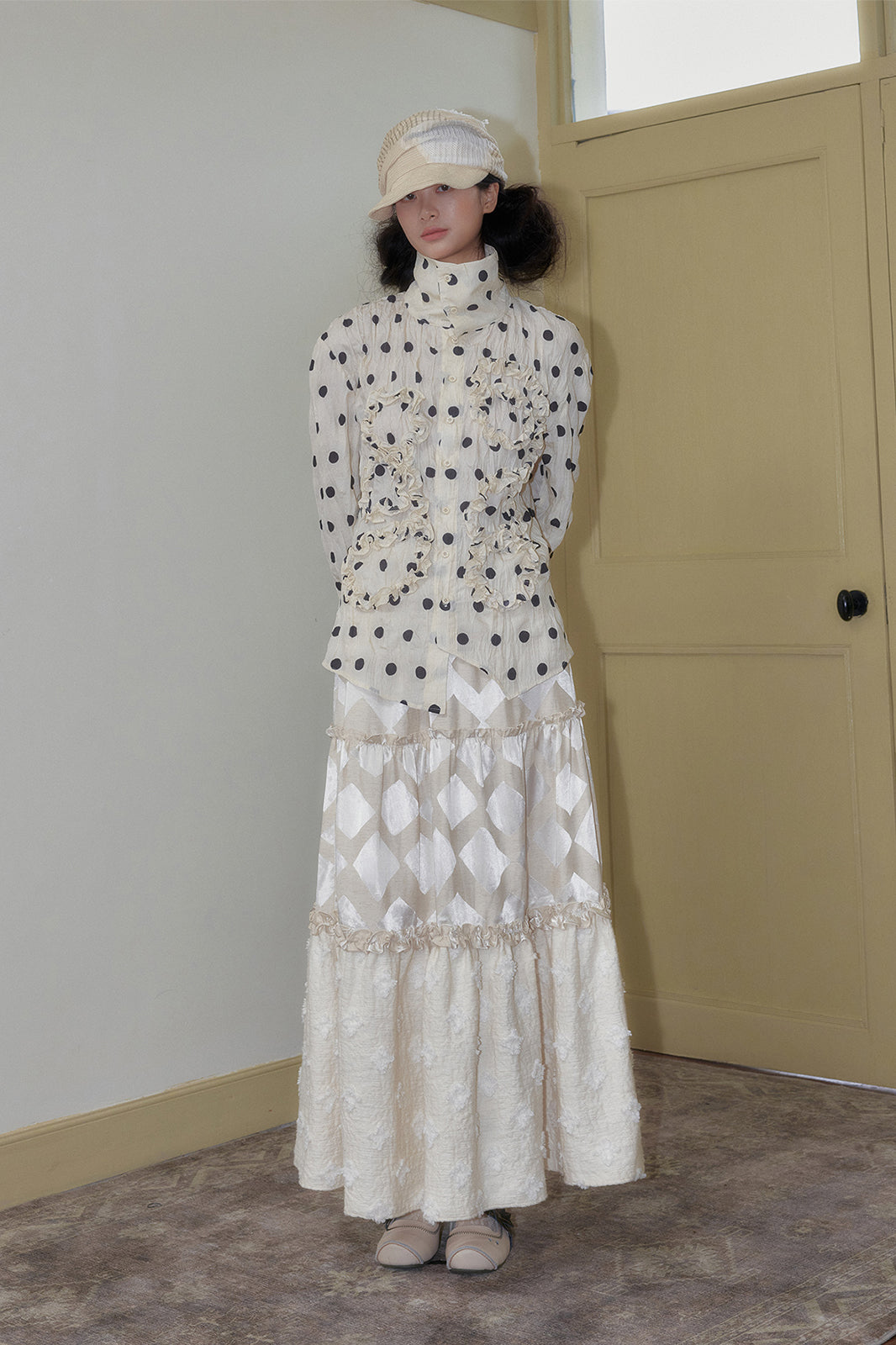 SENSELF Diamond Jacquard Tiered Maxi Skirt