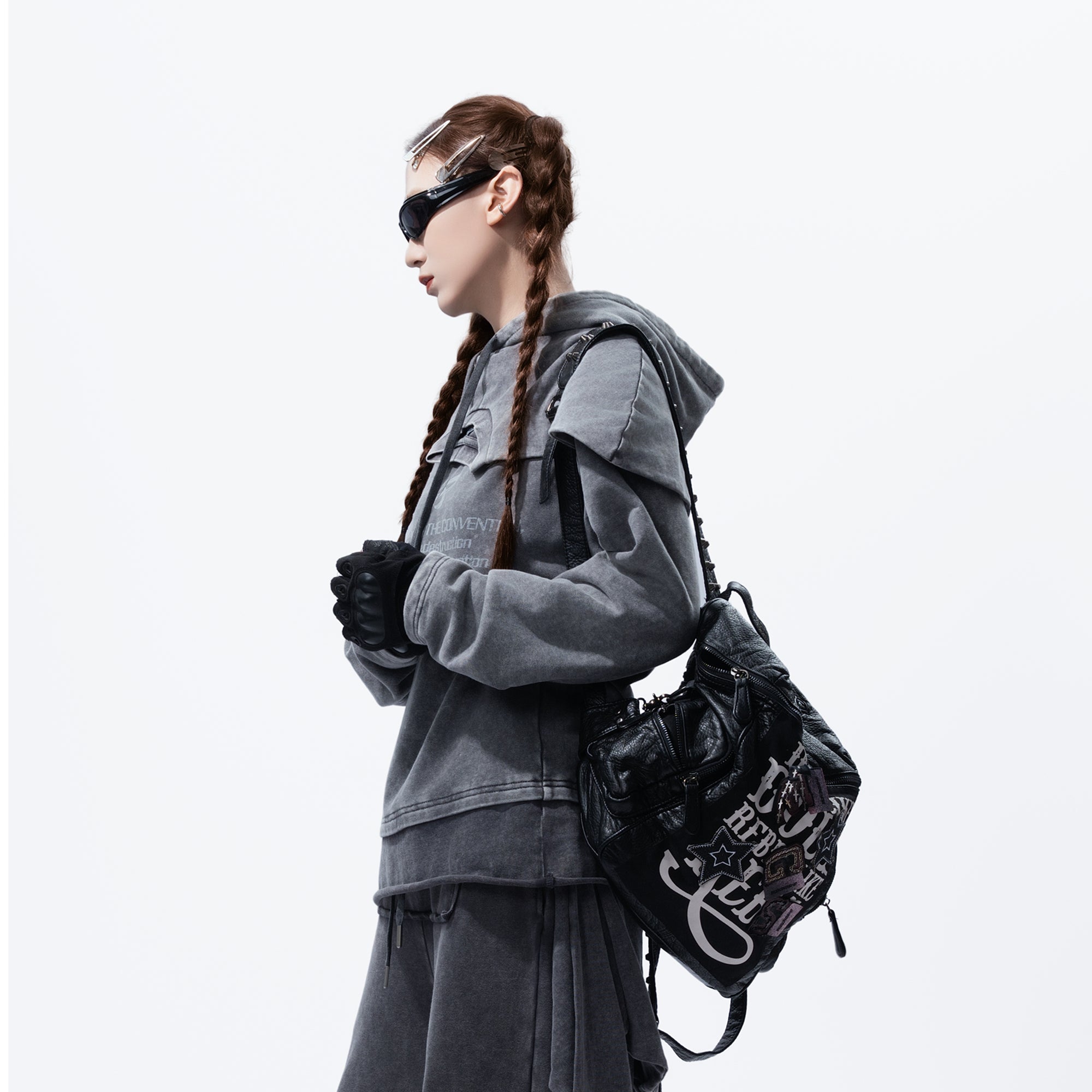 MOGONGSHE Washed Layered Shoulder-Paneled Hoodie