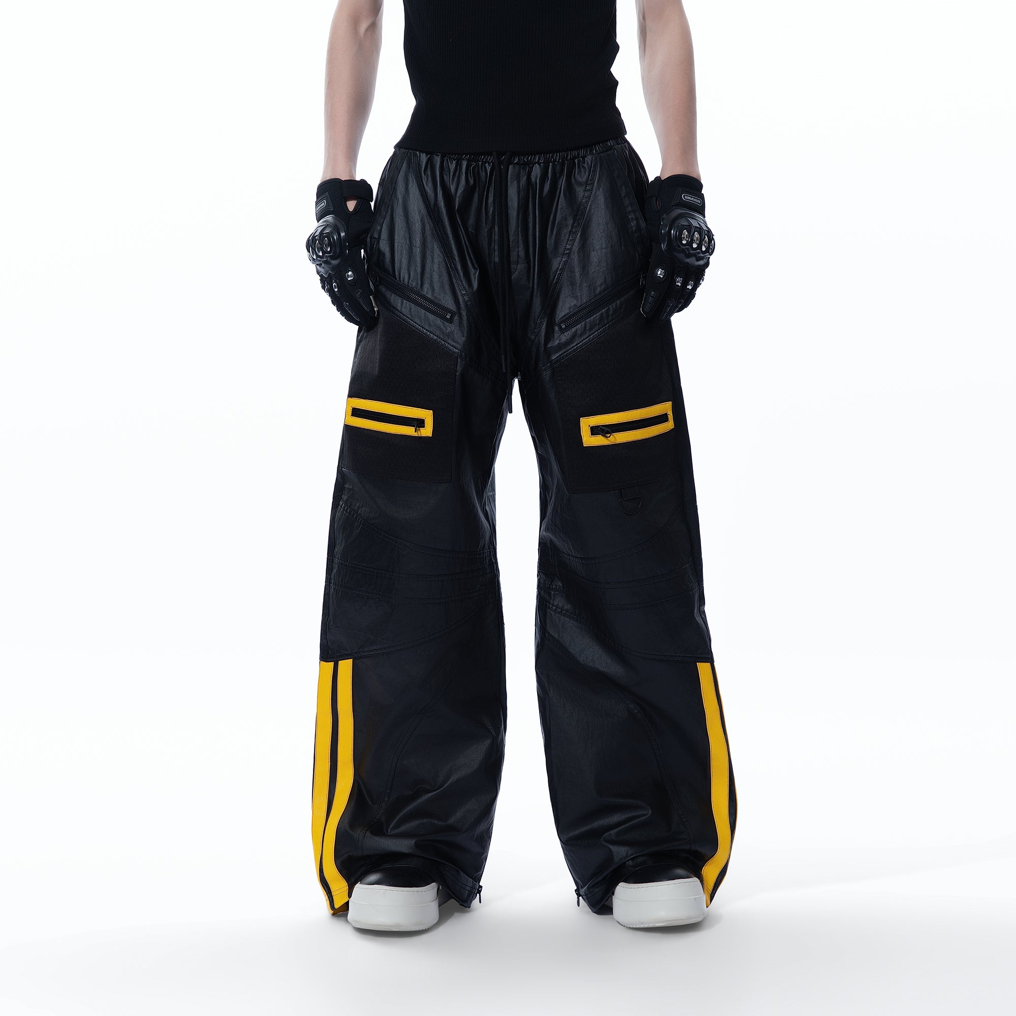 MOGONGSHE Contrast Stripe PU Wide-Leg Pants