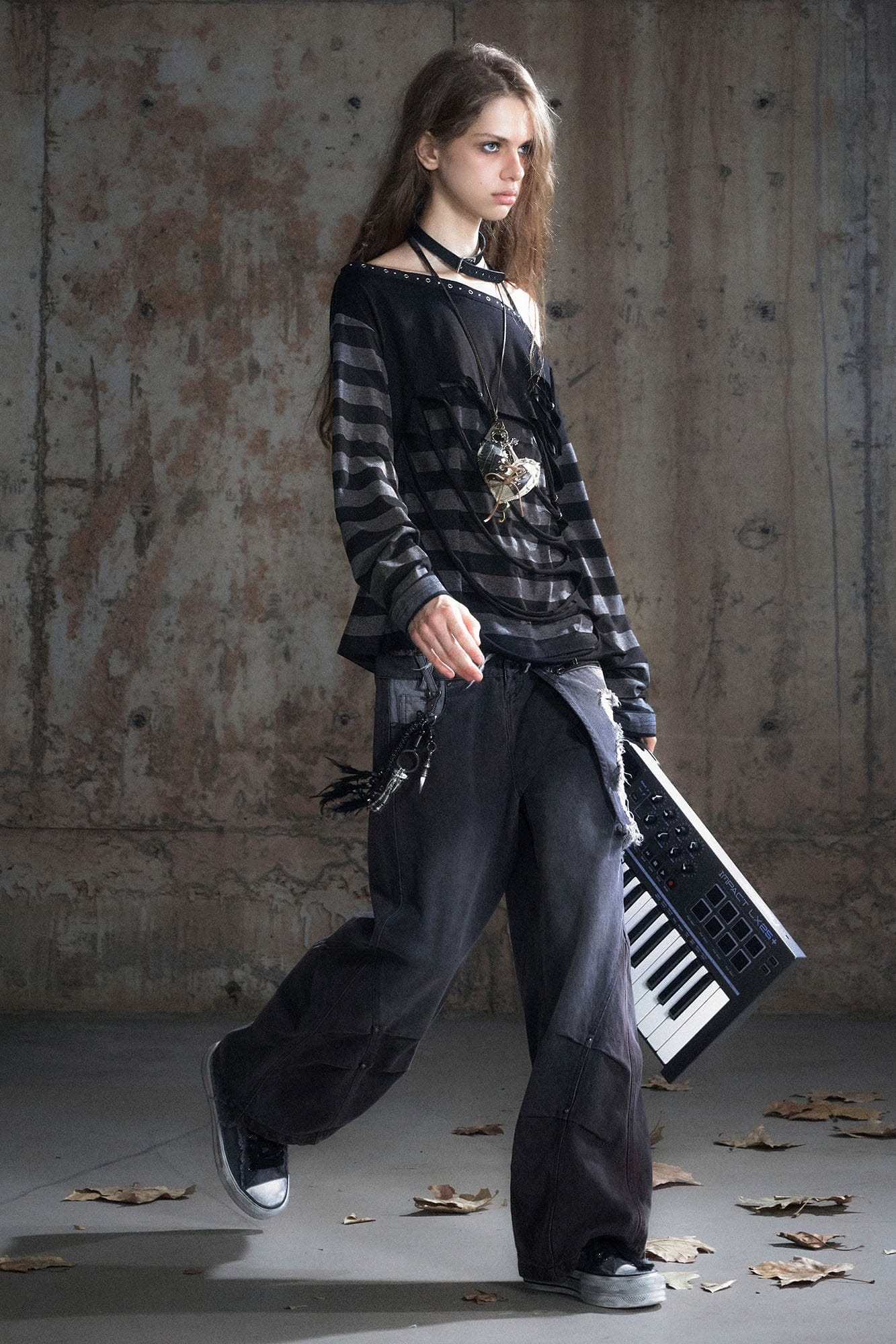 CESTNOUS Distressed Folded Double Waist Jeans