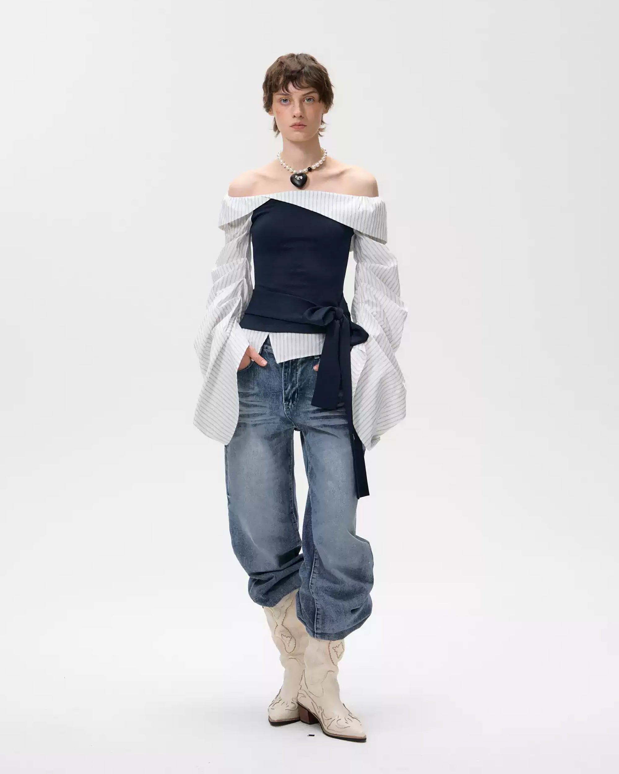 10AMSOTIIIIIIRED Washed Side-Crack Whisker Straight Jeans