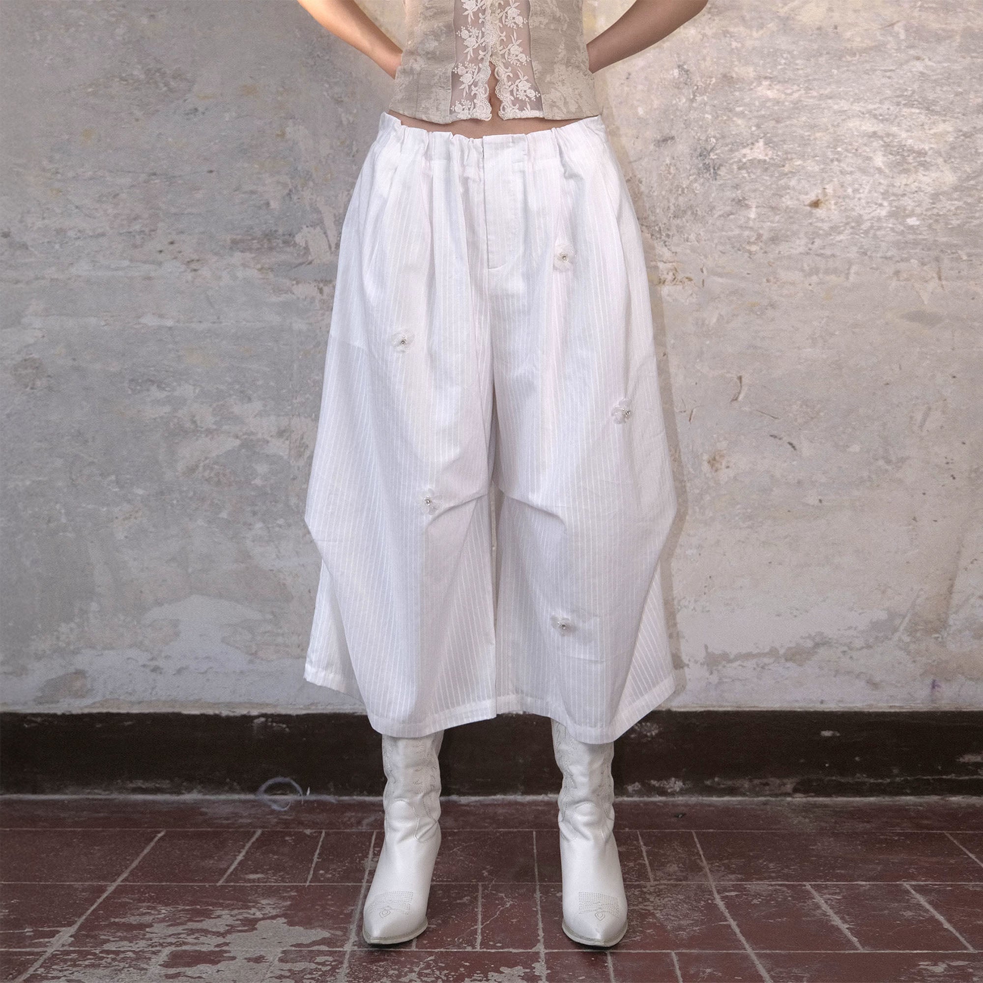 WHYNOTDANCE Floral Embellished Pinstriped Cropped Pants