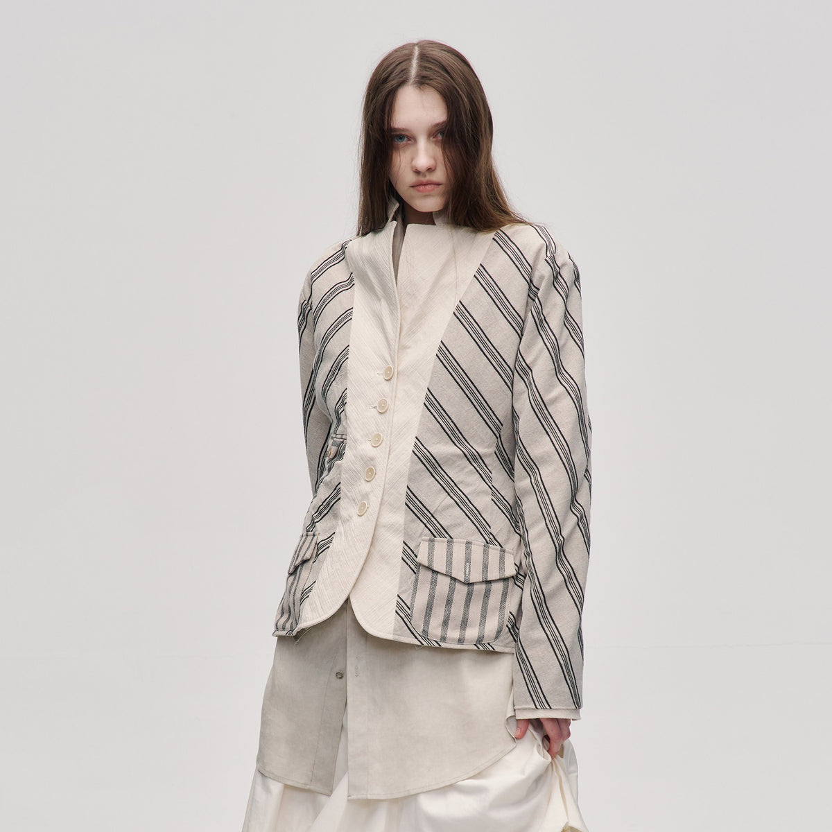 ILNya Nieternite Nifutur Reversible Spliced Notch-Lapel Jacket