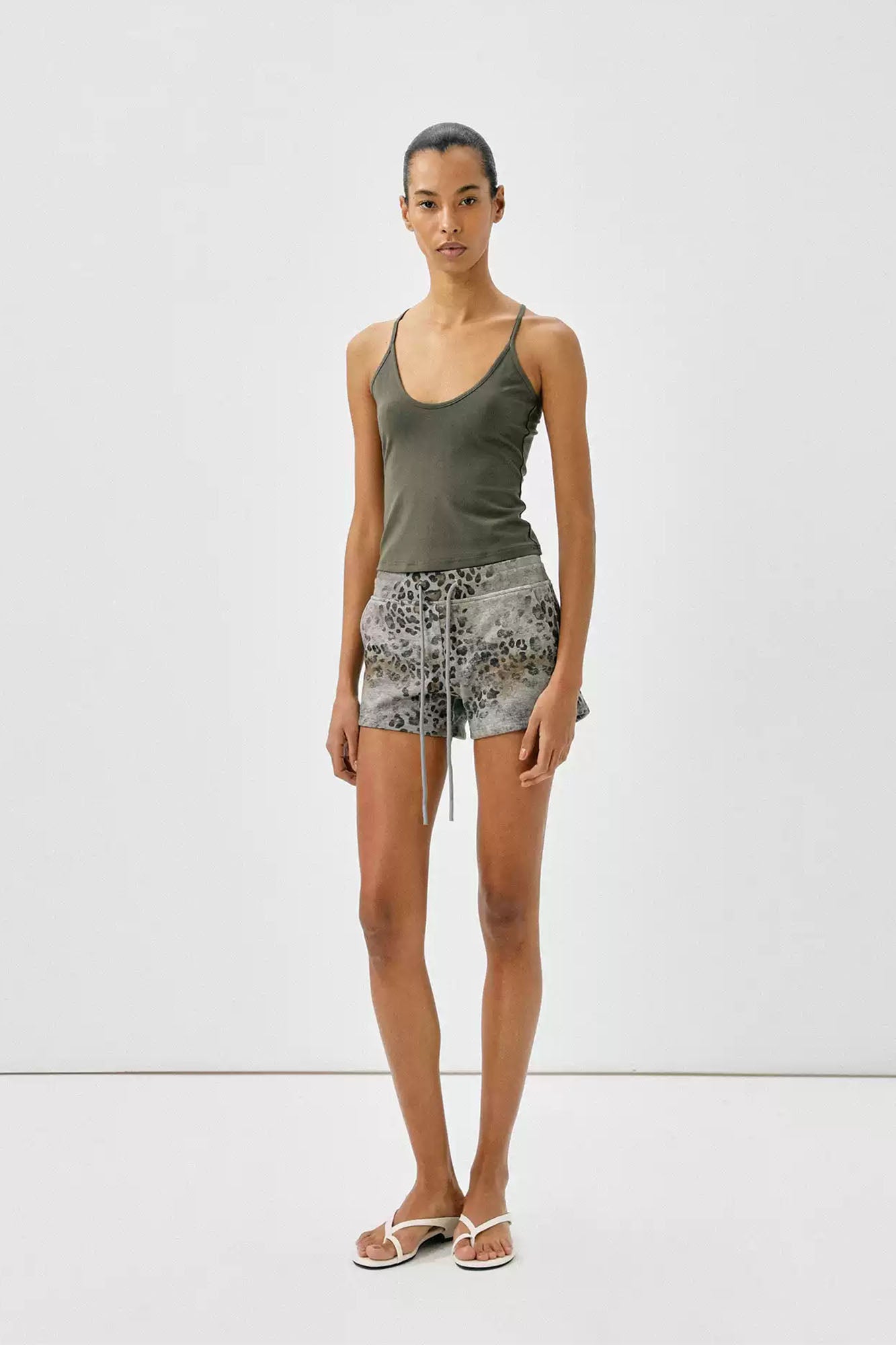 COMMAND N Gradient Leopard Drawstring Cropped Shorts