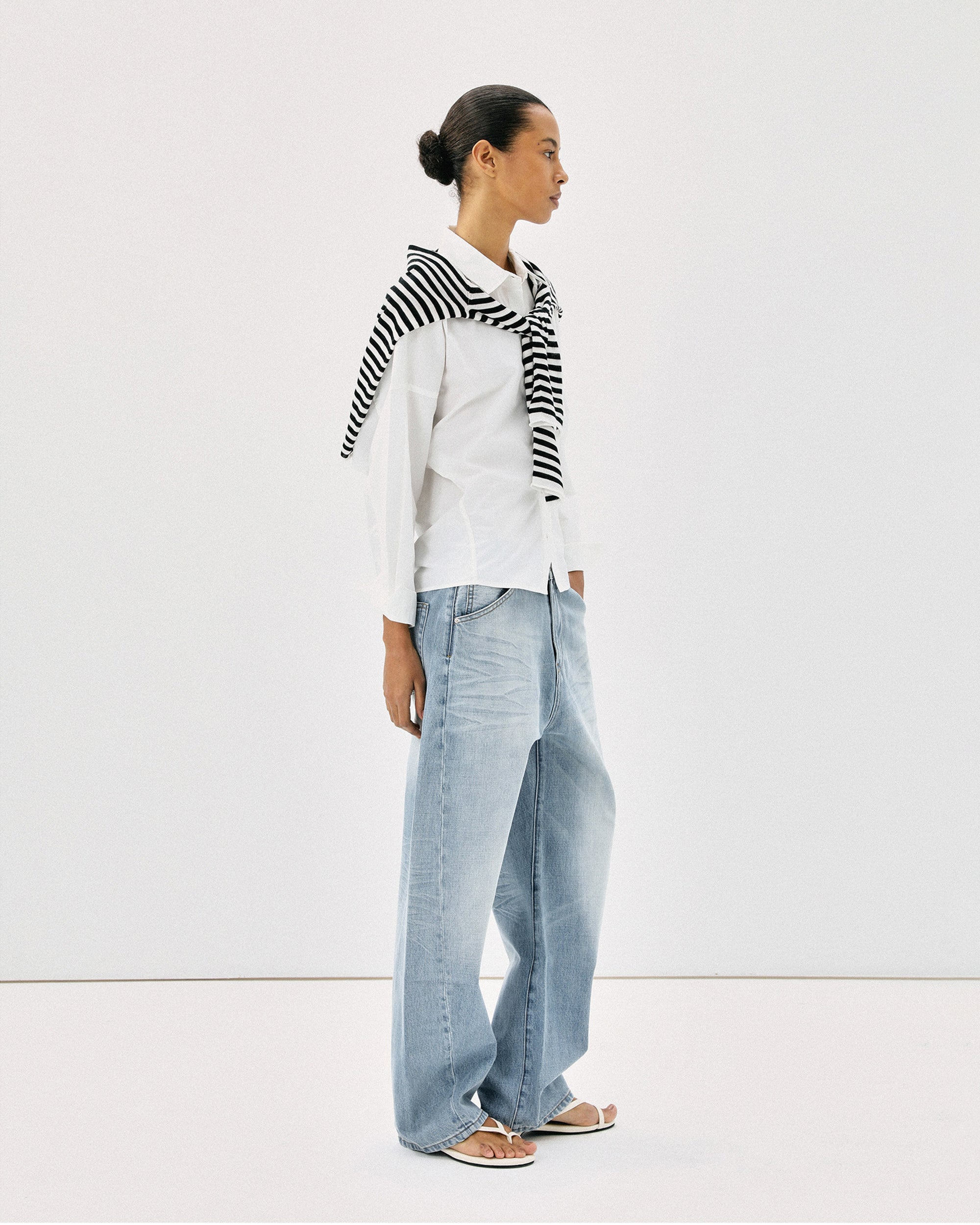 COMMAND N Light Wash Paris-Buckle Tapered Jeans