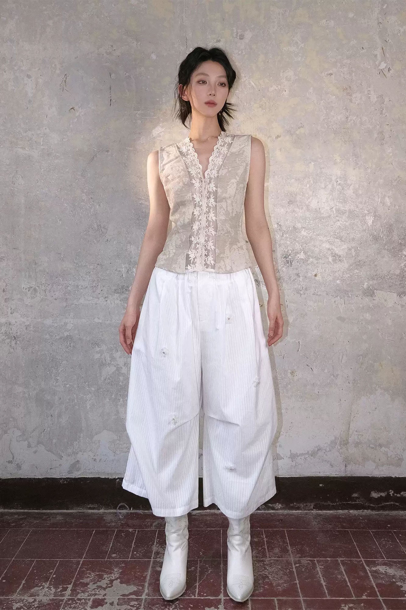 WHYNOTDANCE Floral Embellished Pinstriped Cropped Pants