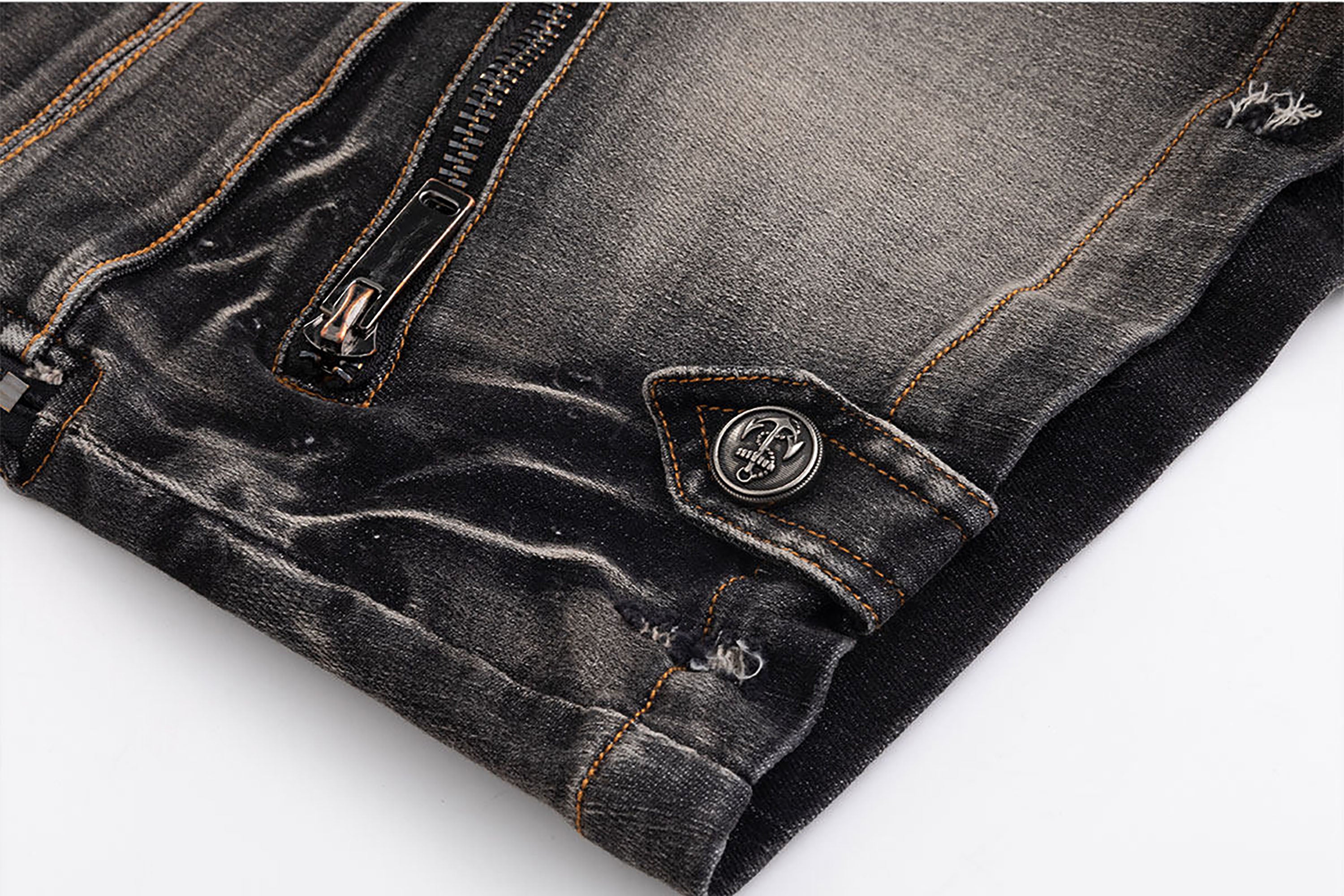 CESTNOUS Triple Belt Washed Denim Shorts