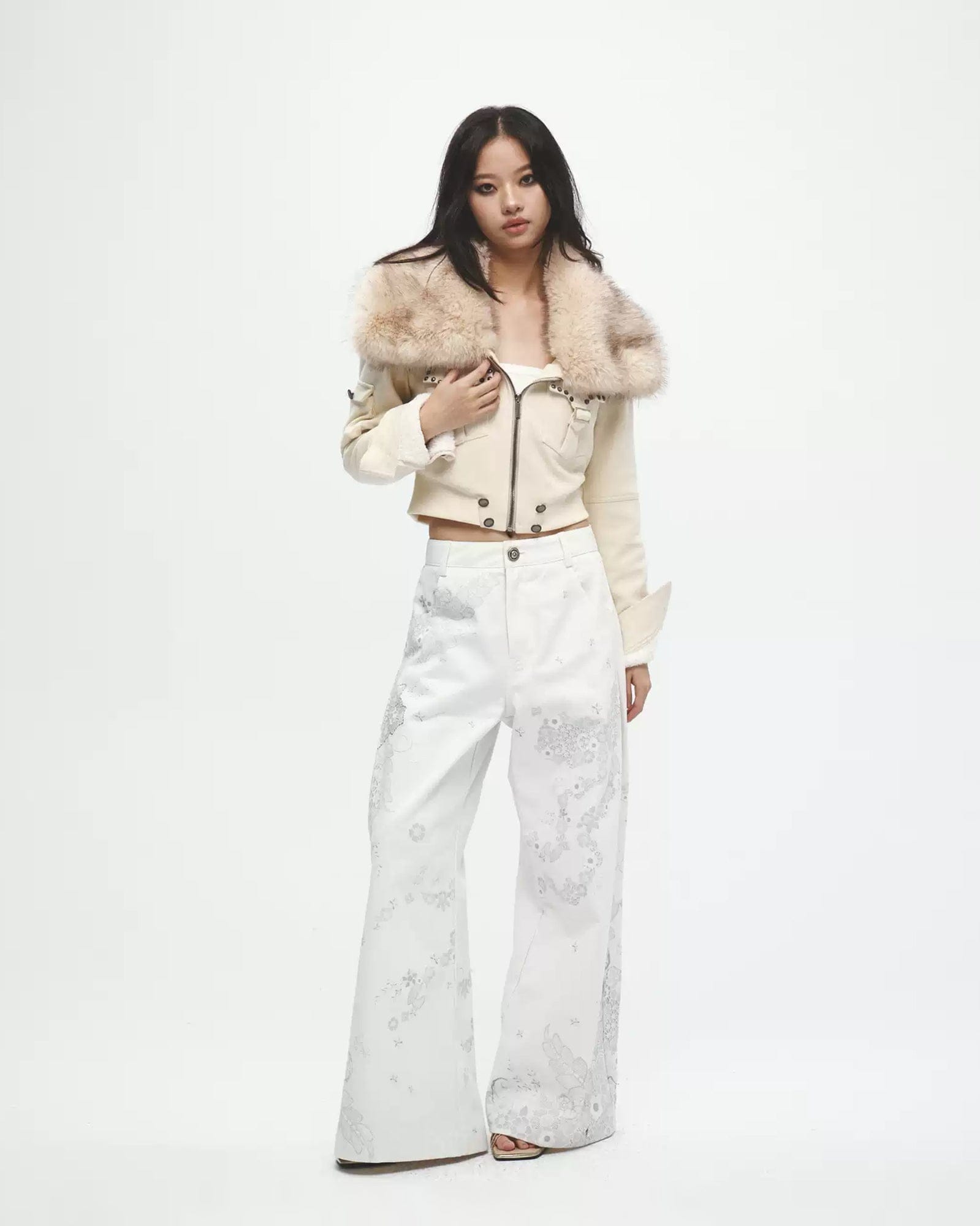FAYCHUI Lace Graphics Wide-Leg Jeans White