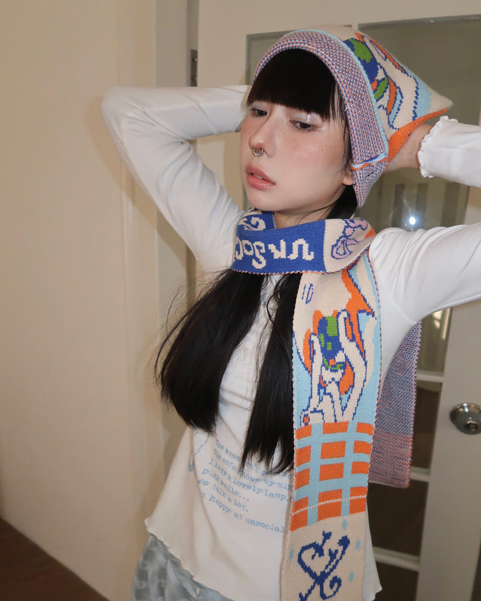 UNSOCIAL NIGHT x OLIWA Playful Graphic Knit Scarf
