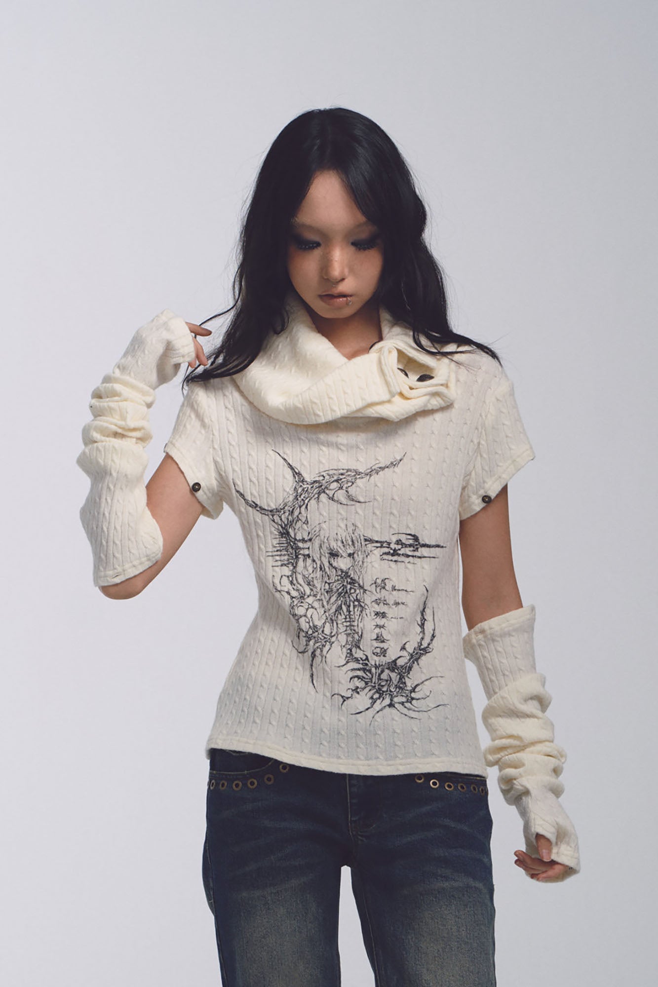 NONAME SPACE Deconstructed Funnel-Neck Cable Knit Sweater